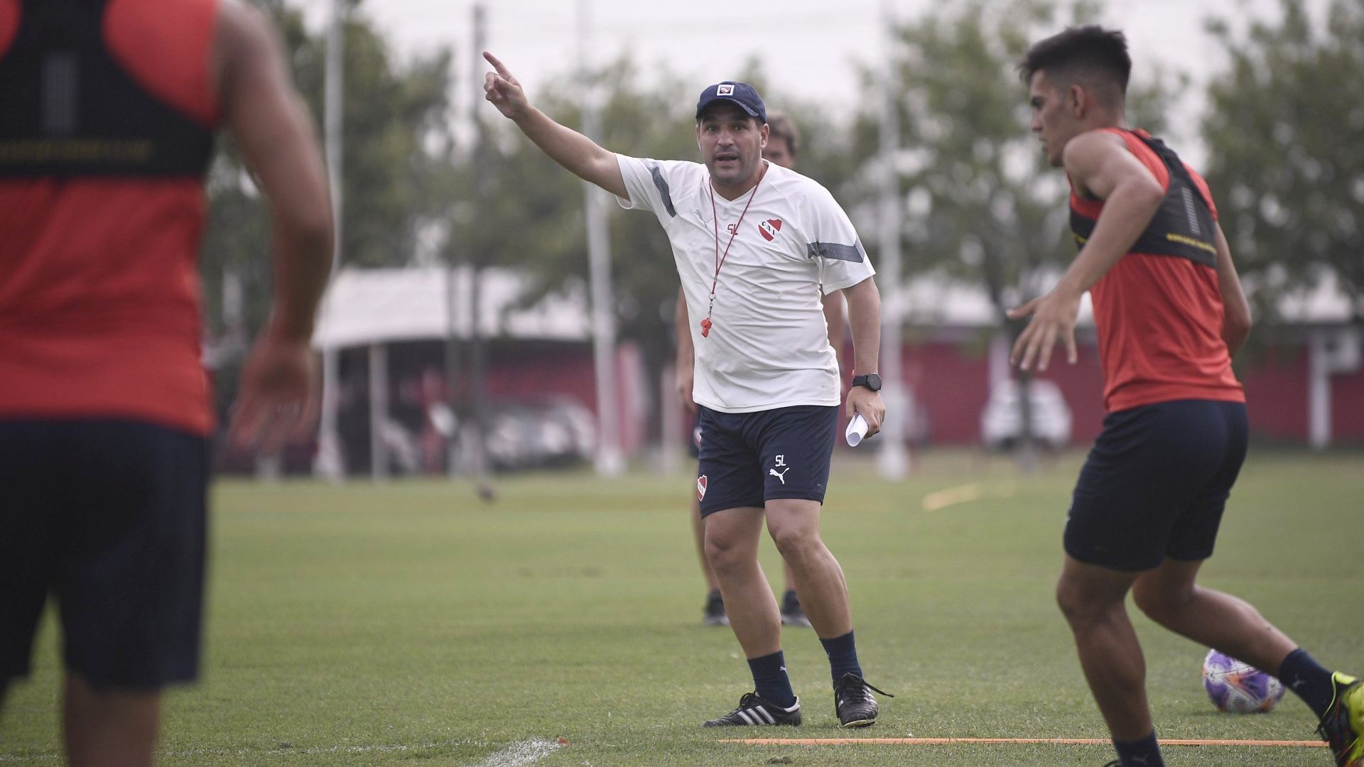 leandro stillitano independiente entrenamiento 2023