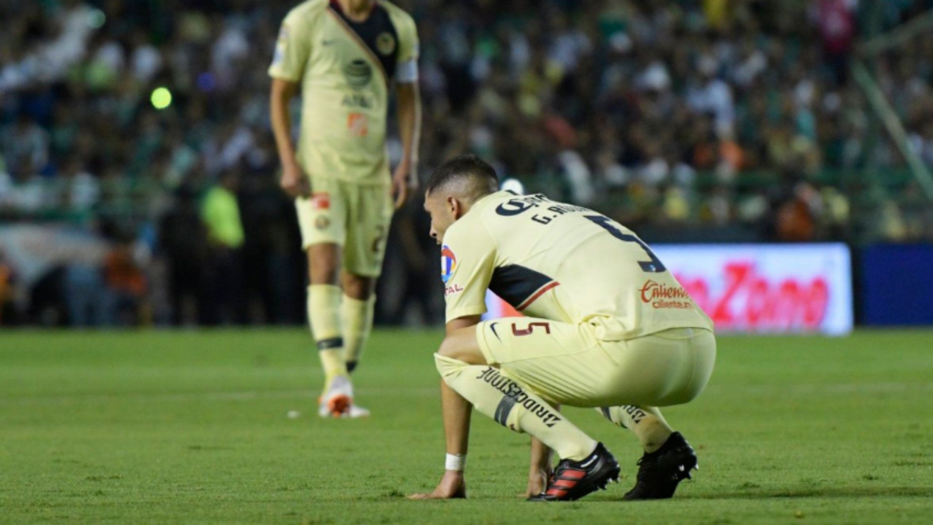 Nicolás Castillo América 190519