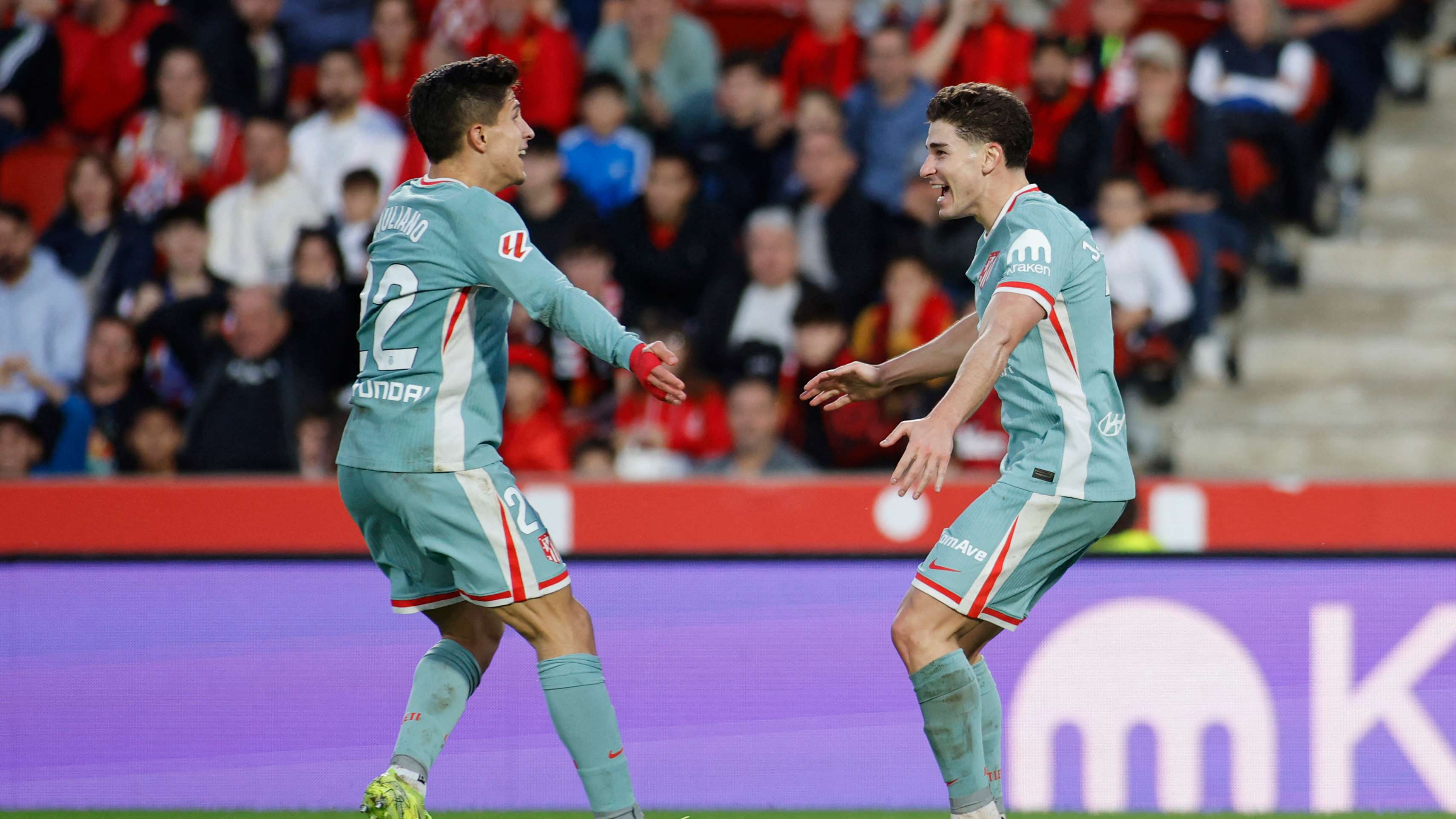 Julian Alvarez Giuliano Simeone Atletico Madrid LaLiga 2024-25