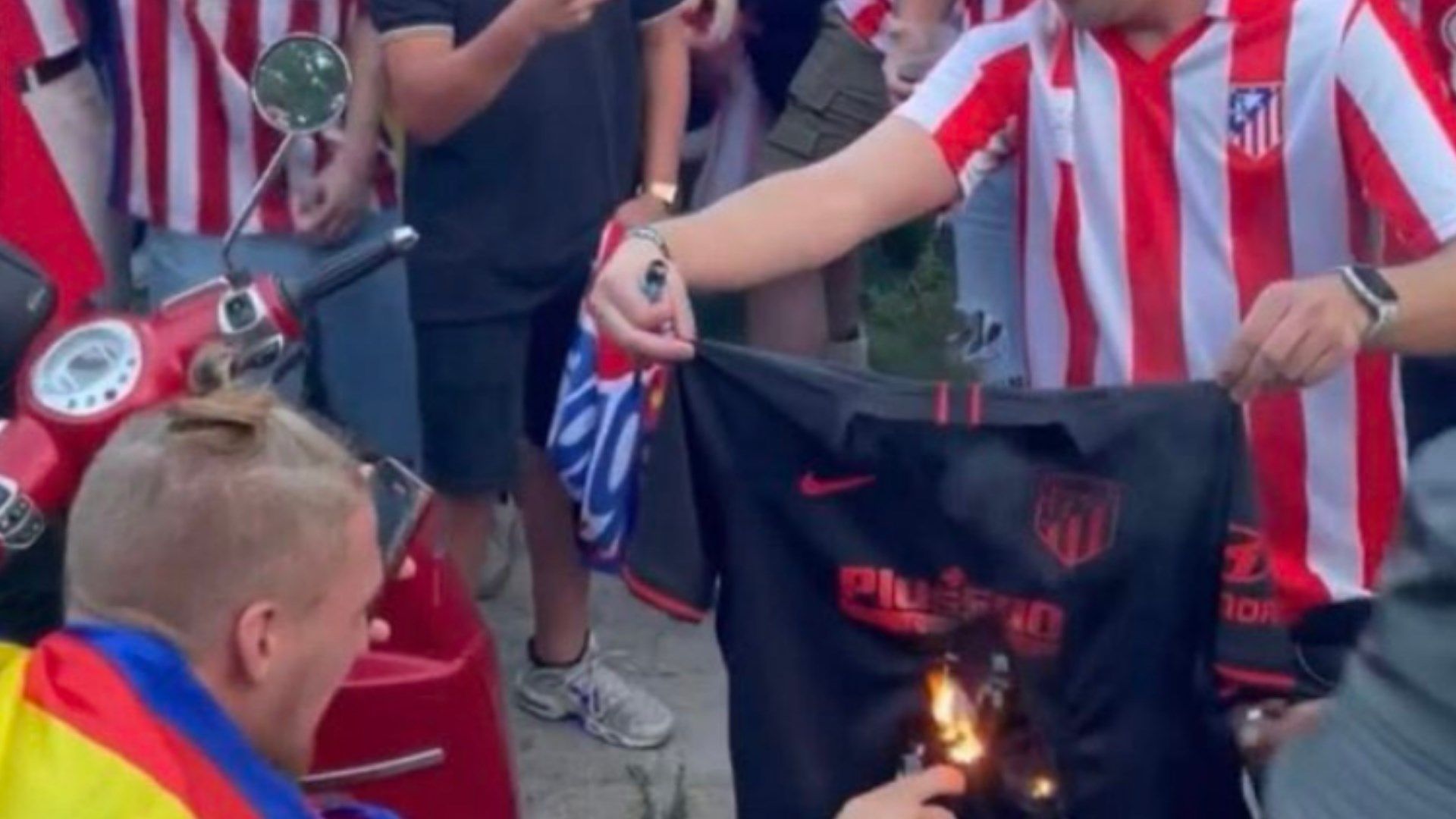 Atletico Madrid short burning