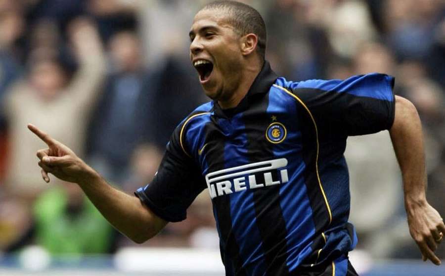 Ronaldo Inter Milan Vs Piacenza 28 Apr 2002