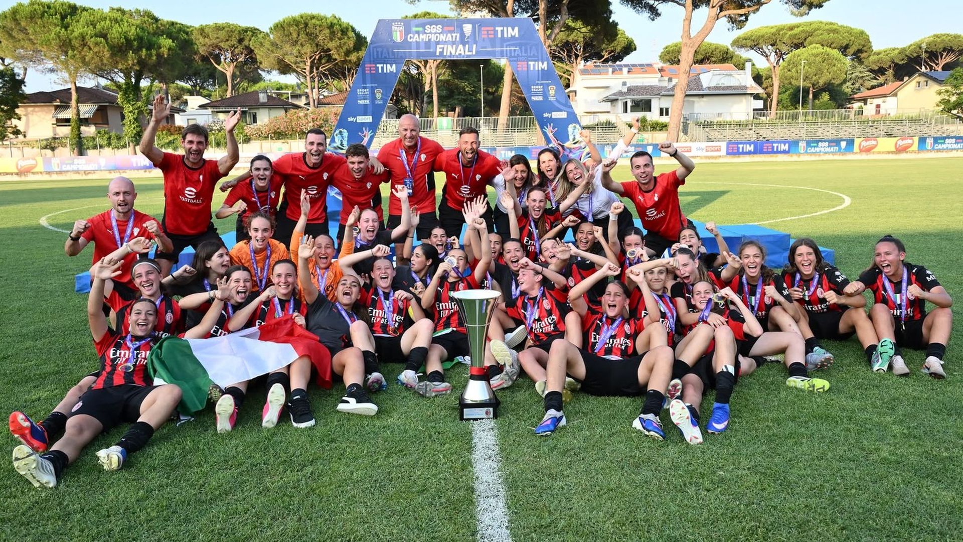 milan femminile under 15 campione ditalia 2026