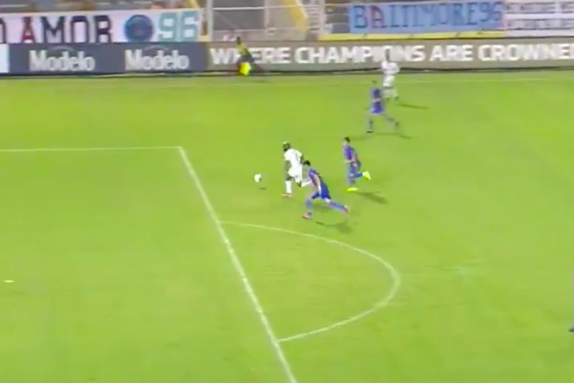 Tigres Carlos Salcedo Marca Alianza FC