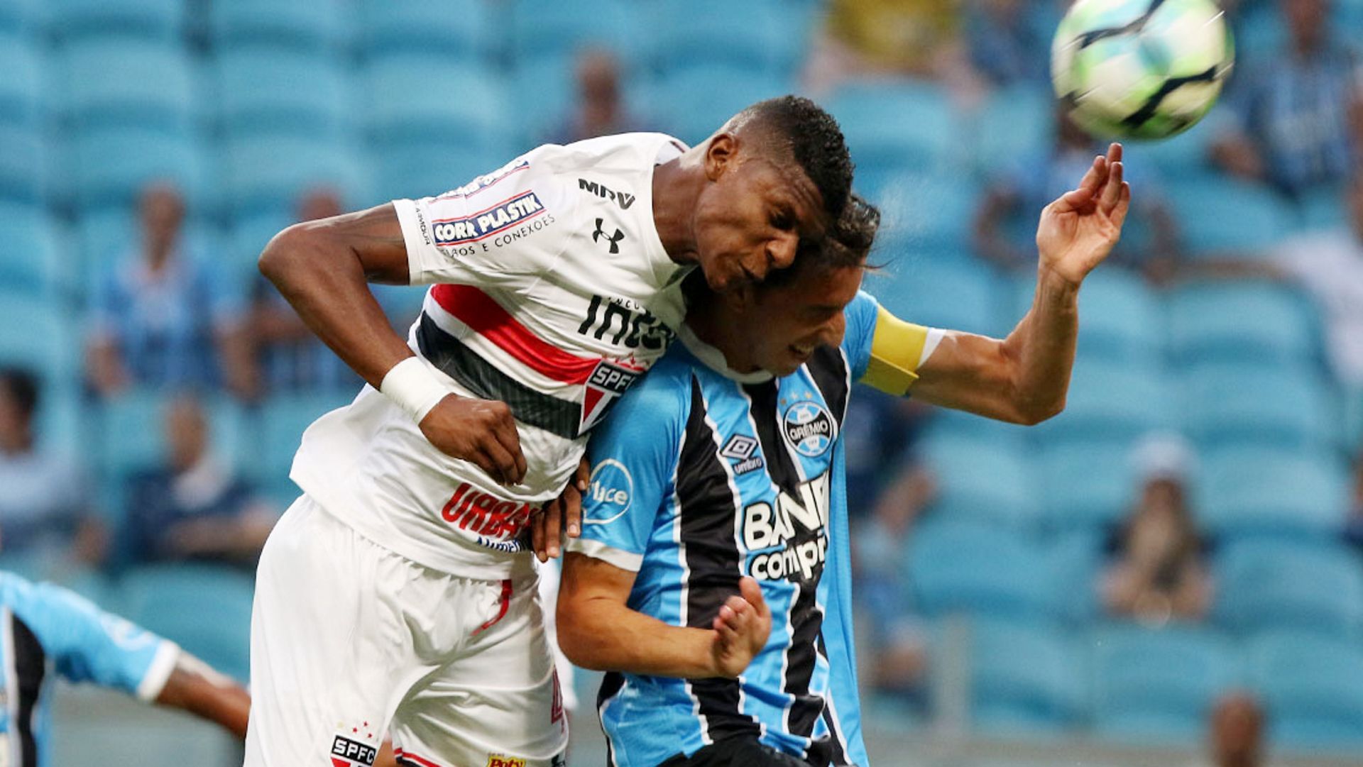 Geromel Arboleda Gremio Sao Paulo Brasileirao Serie A 15112017