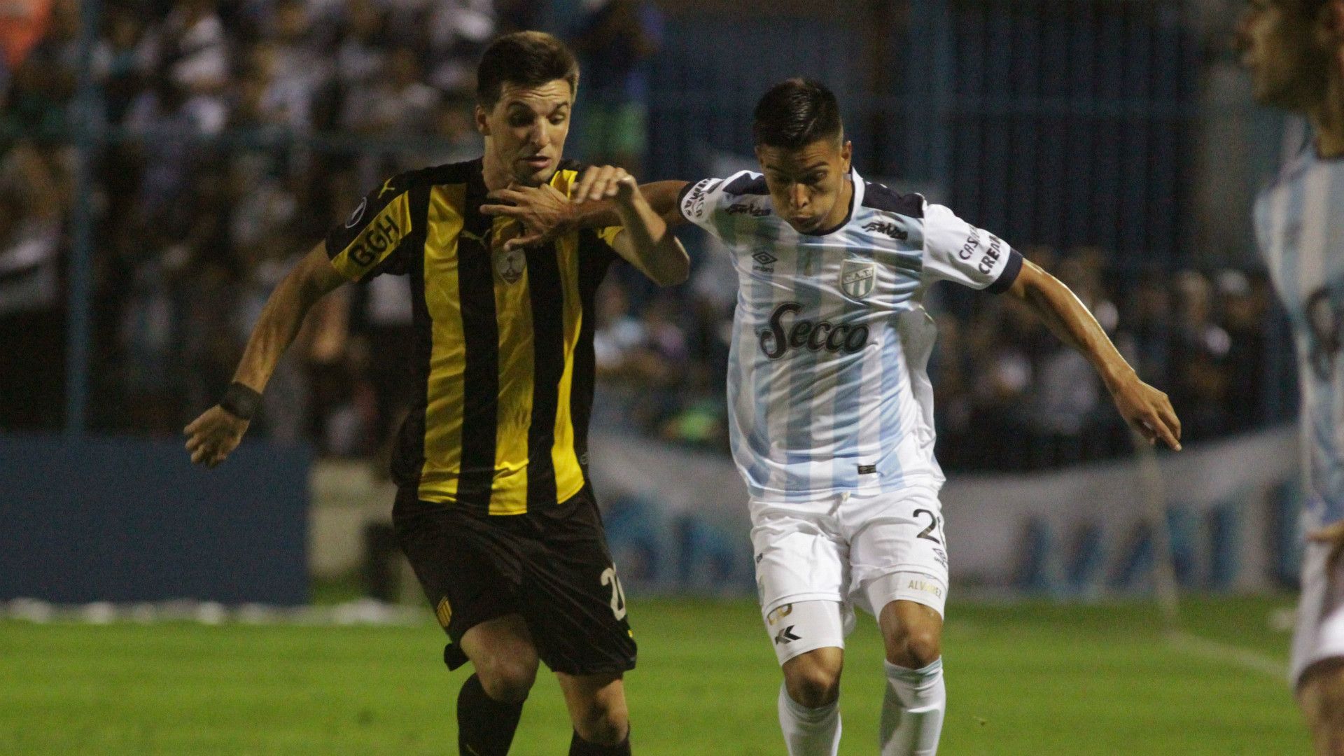 Cristian Chavez Bruno Bianchi  Atletico Tucuman Peñarol Copa Libertadores