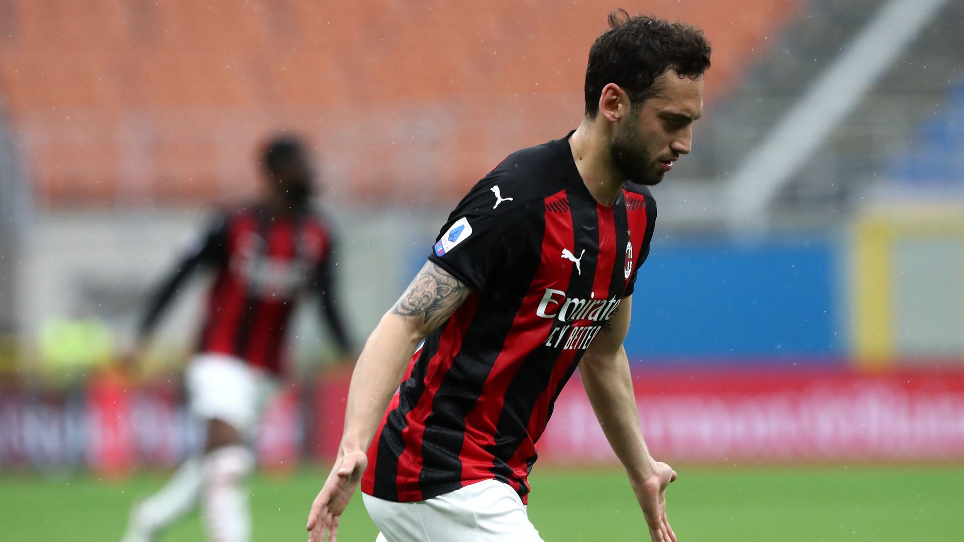 Hakan Calhanoglu. AC Milan vs Sassuolo 04.21.2021