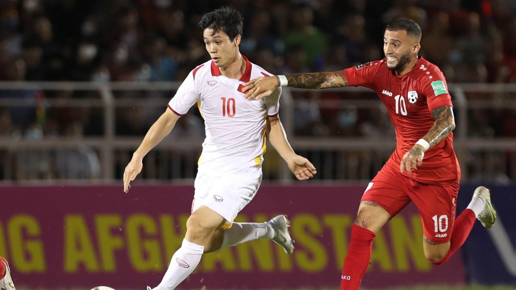 Nguyen Cong Phuong Faysal Shayesteh Vietnam Afghanistan Friendly Match 01062022