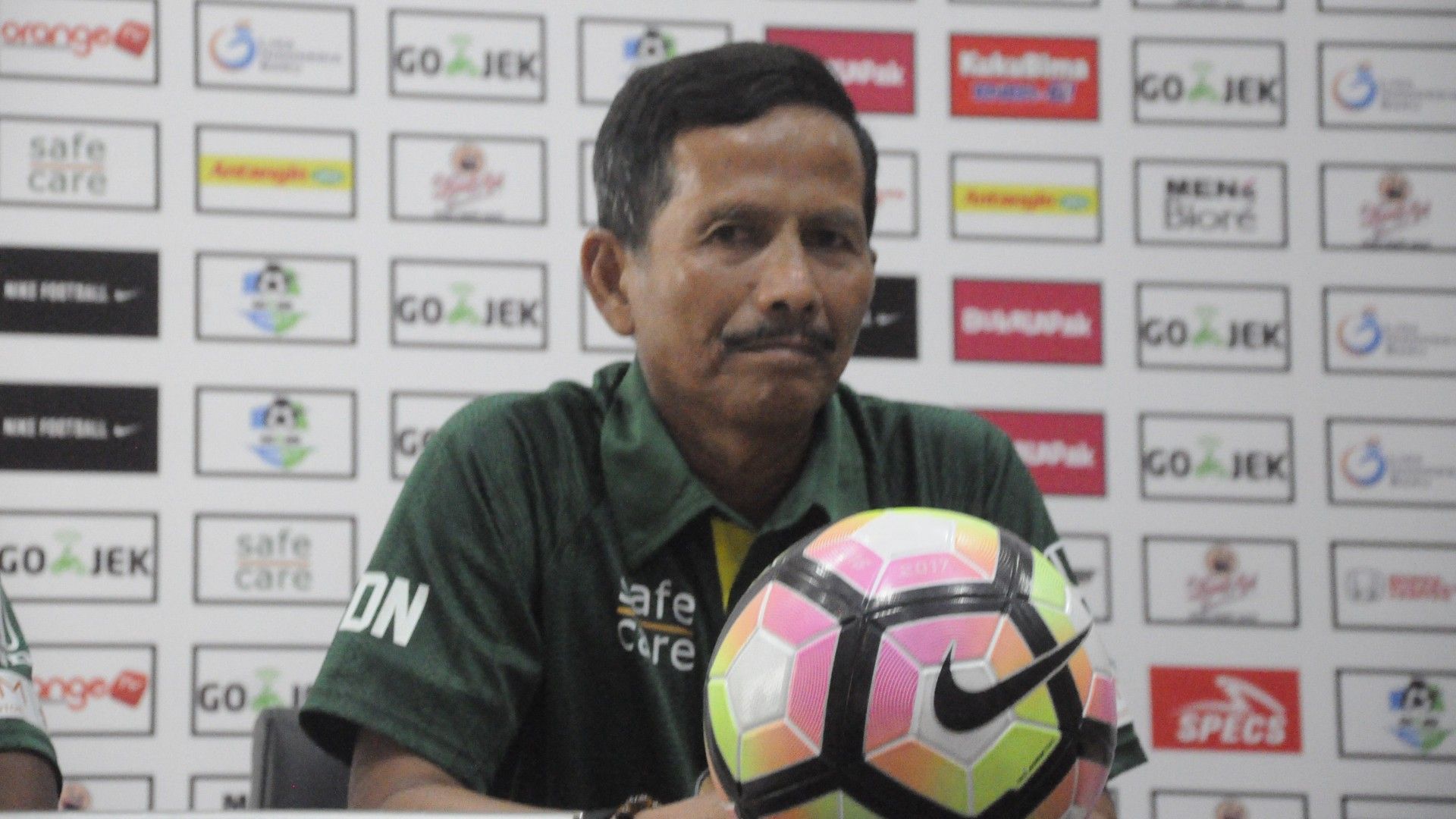 Djajang Nurjaman - Persebaya Surabaya