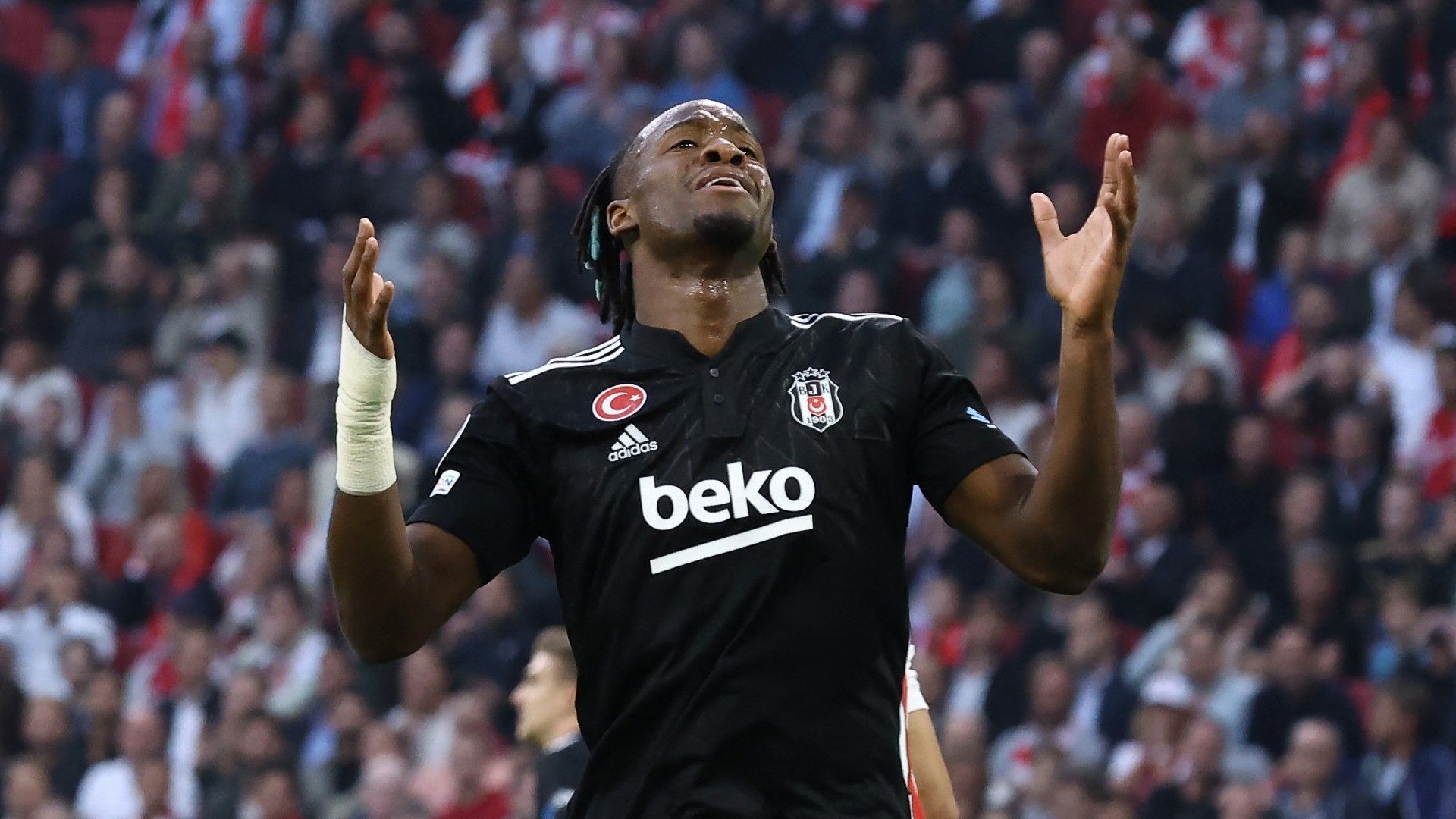 Michy Batshuayi Besiktas 2021-22