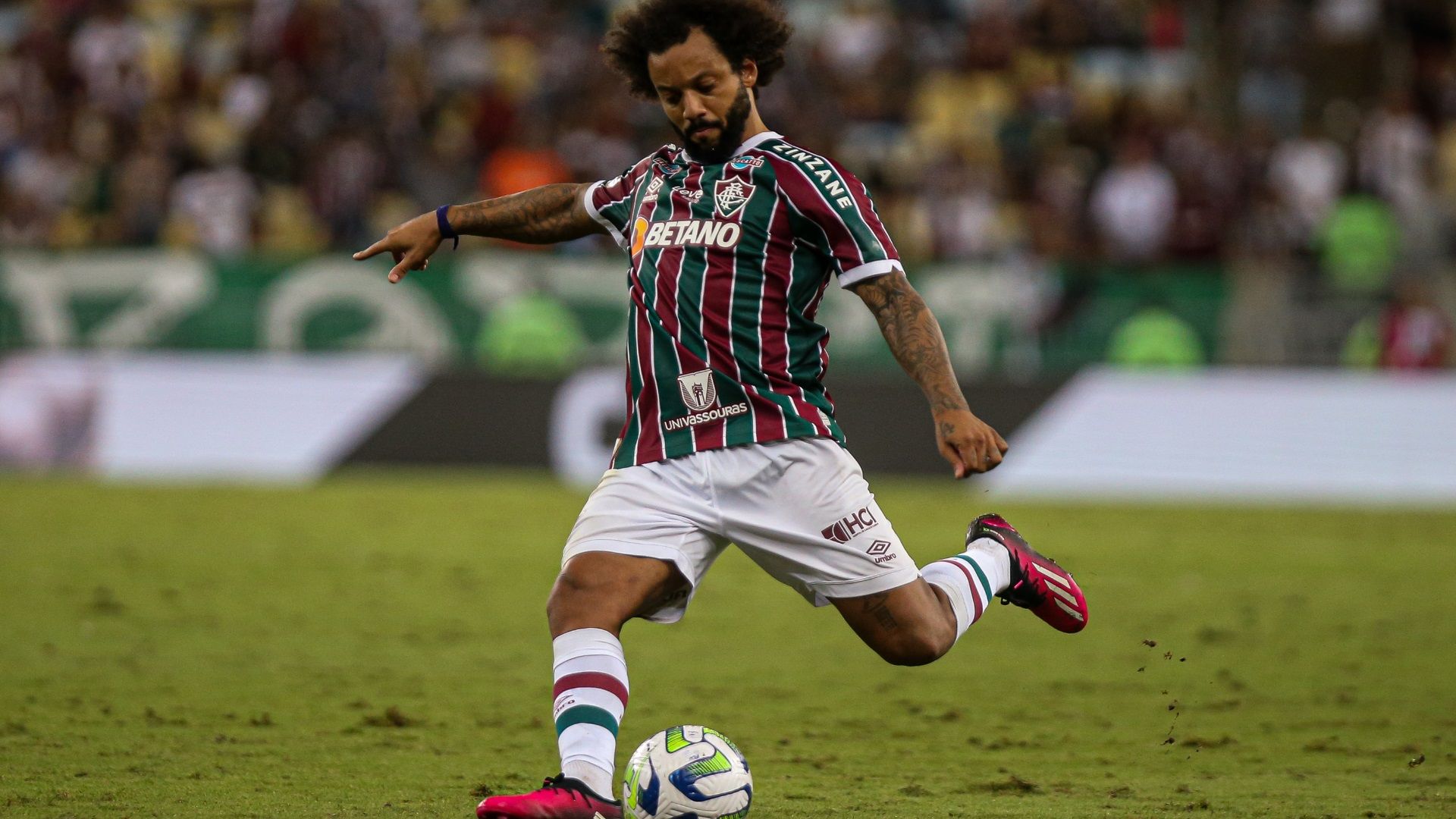 Marcelo, em ação pelo Fluminense pelo Brasileirão 2023