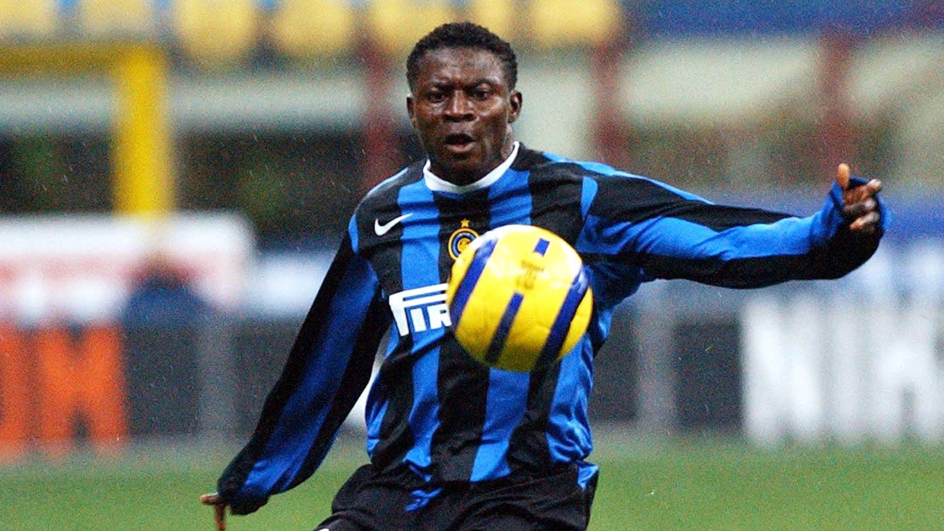 Obafemi Martins 2004