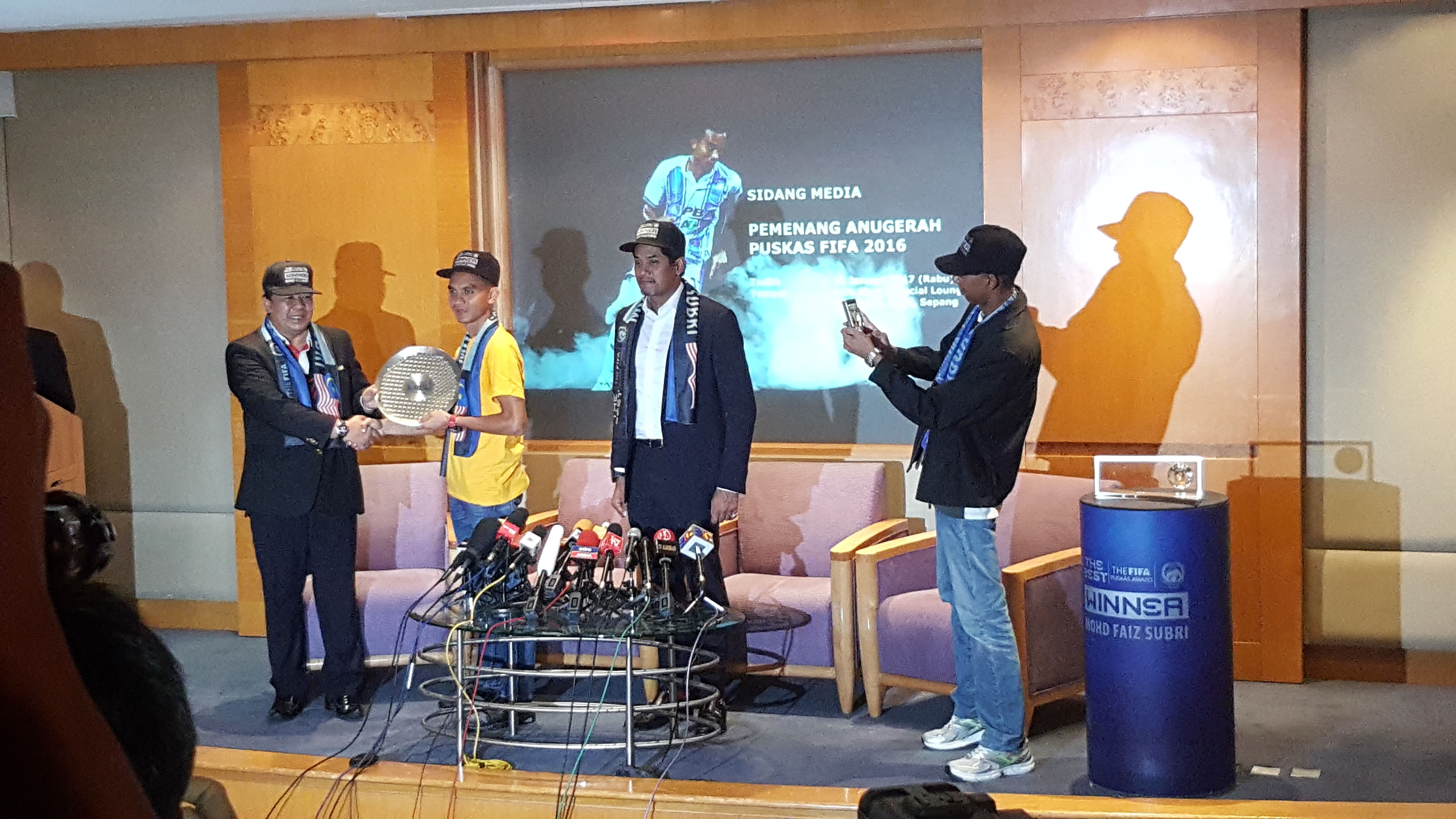 1pz5oqb9raaq11cmwh2e58rhy9