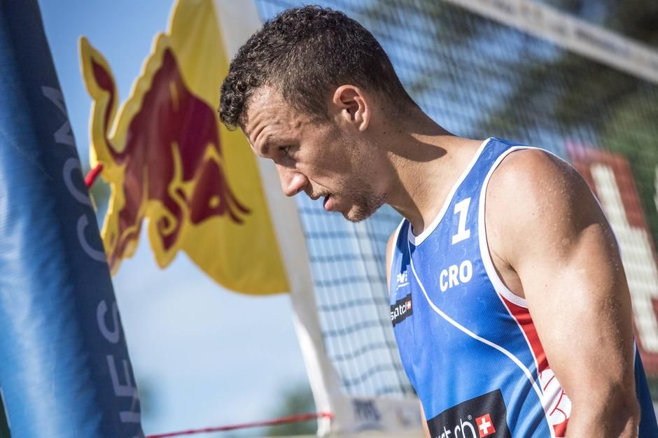 bdc4327479fb1e349b28d0b688d277c44bed705c