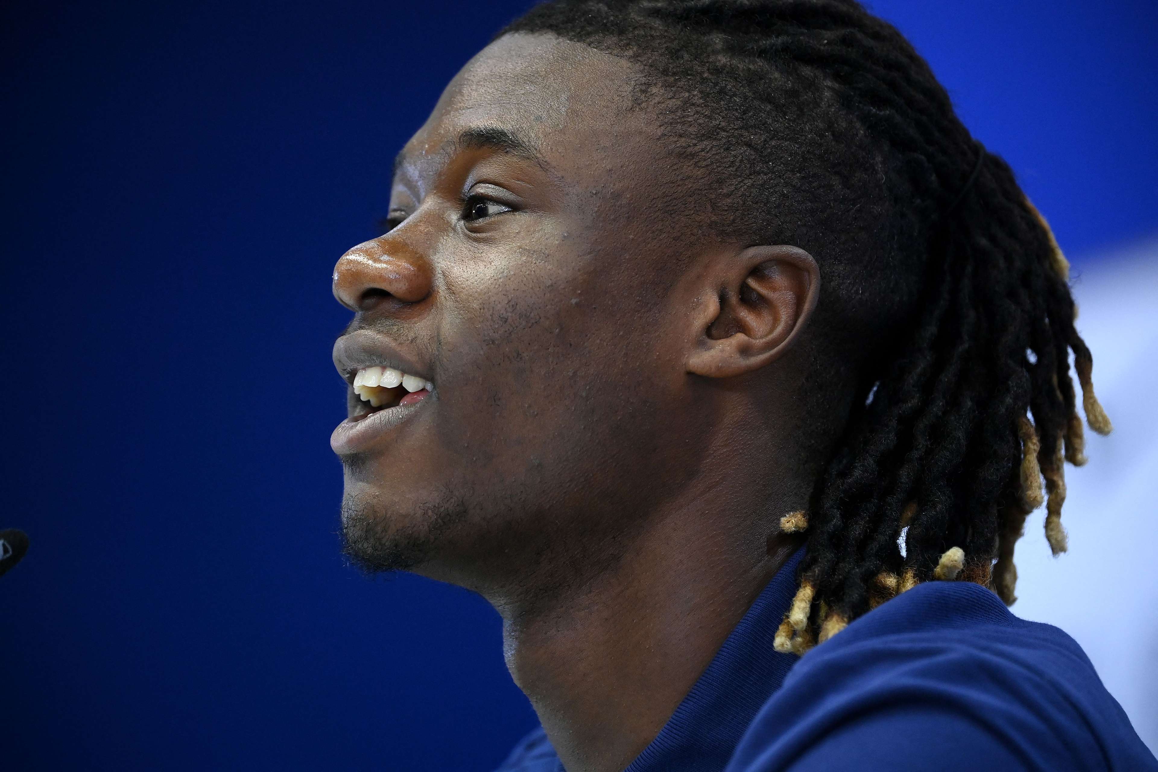 Le milieu de terrain français Eduardo Camavinga donne une conférence de presse au stade Jassim-bin-Hamad à Doha, le 20 novembre 2022.