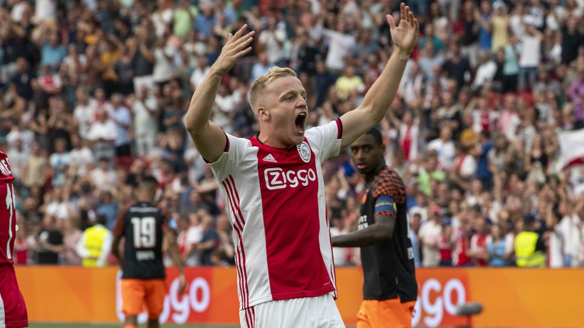 Donny van de Beek Ajax 07272019