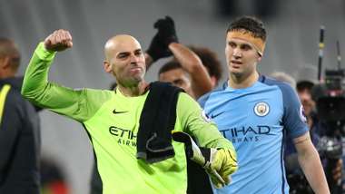 Willy Caballero John Stones Manchester City 01022017