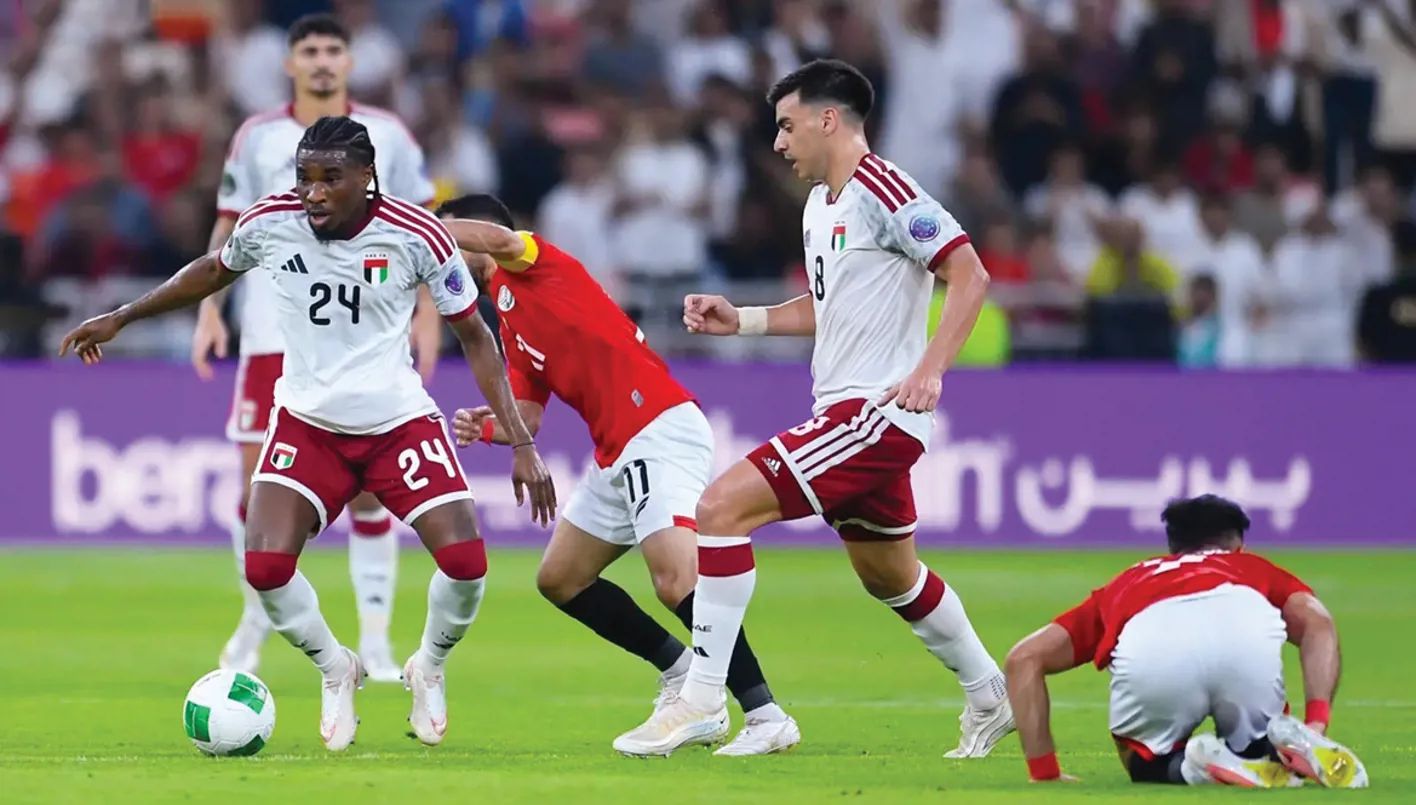 من مباراة الإمارات والبحرين