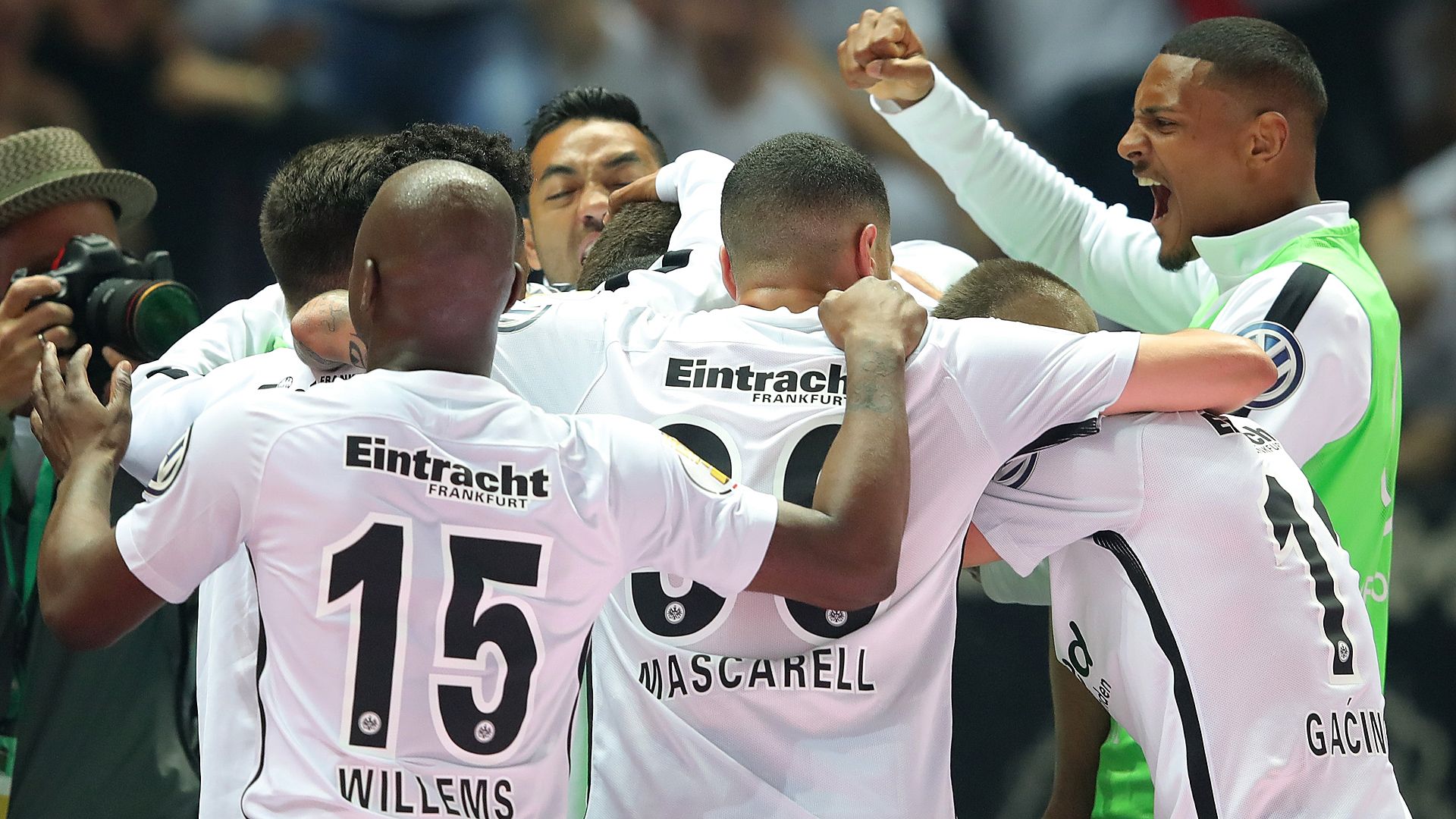 FC Bayern Eintracht Frankfurt