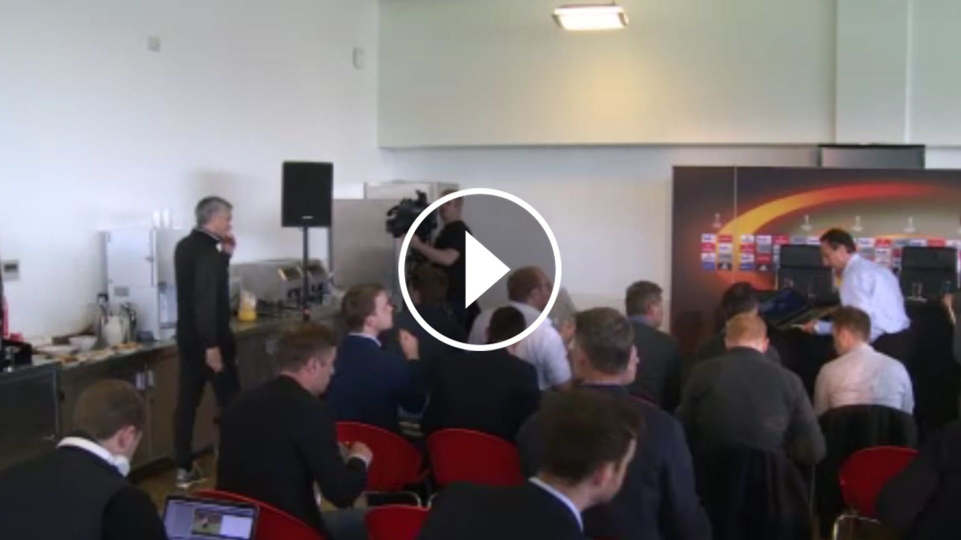 VIDEO PLAY mourinho.png
