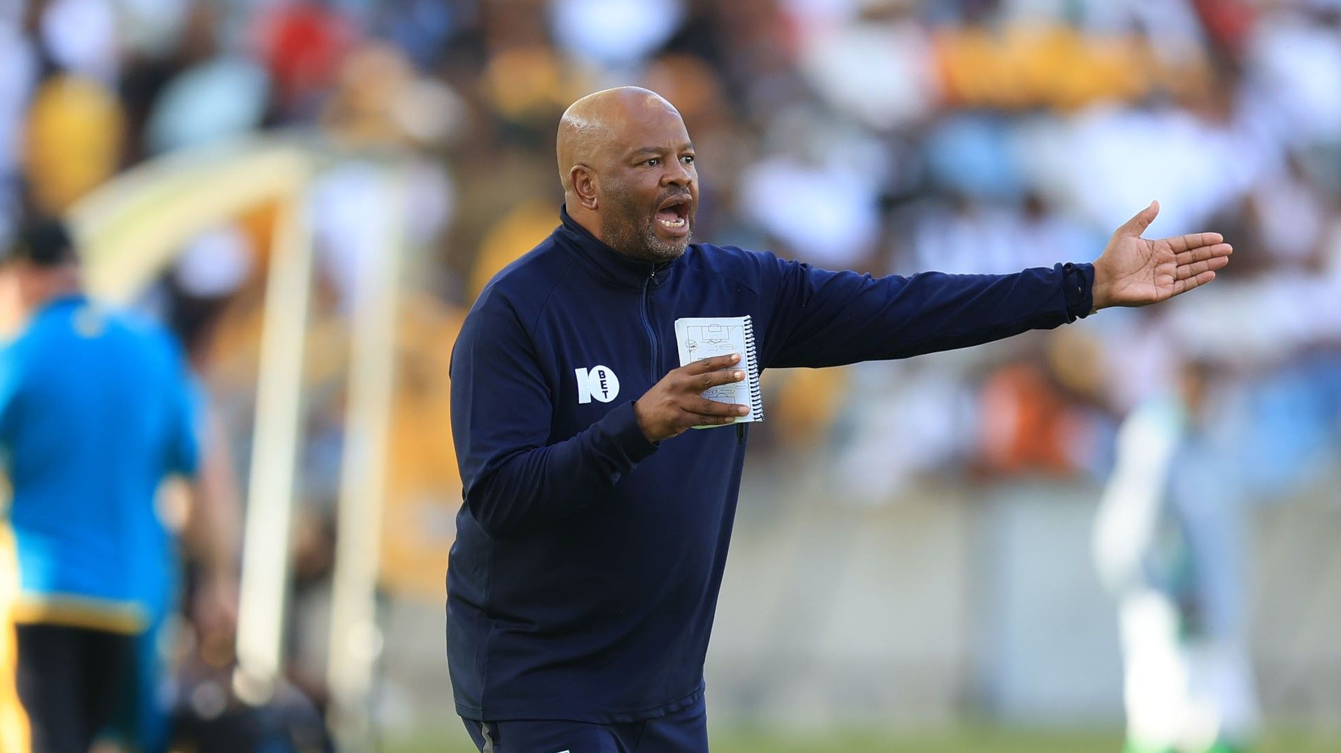 Manqoba Mngqithi, Golden Arrows, May 2025