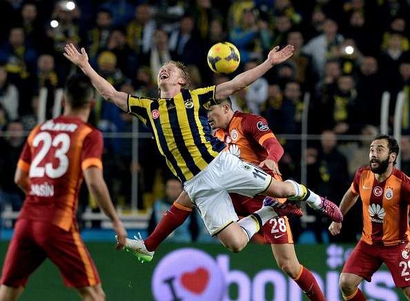 Turquía: Fenerbahce, 69 triunfos vs. Galatasaray, 51.
