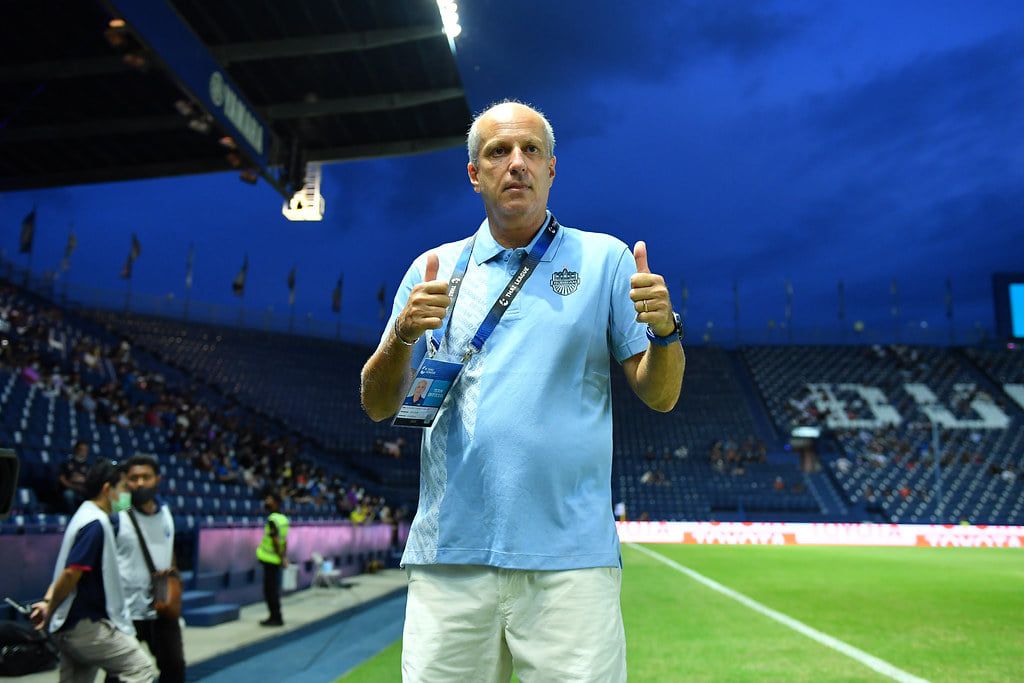 อเล็กซานเดร กามา