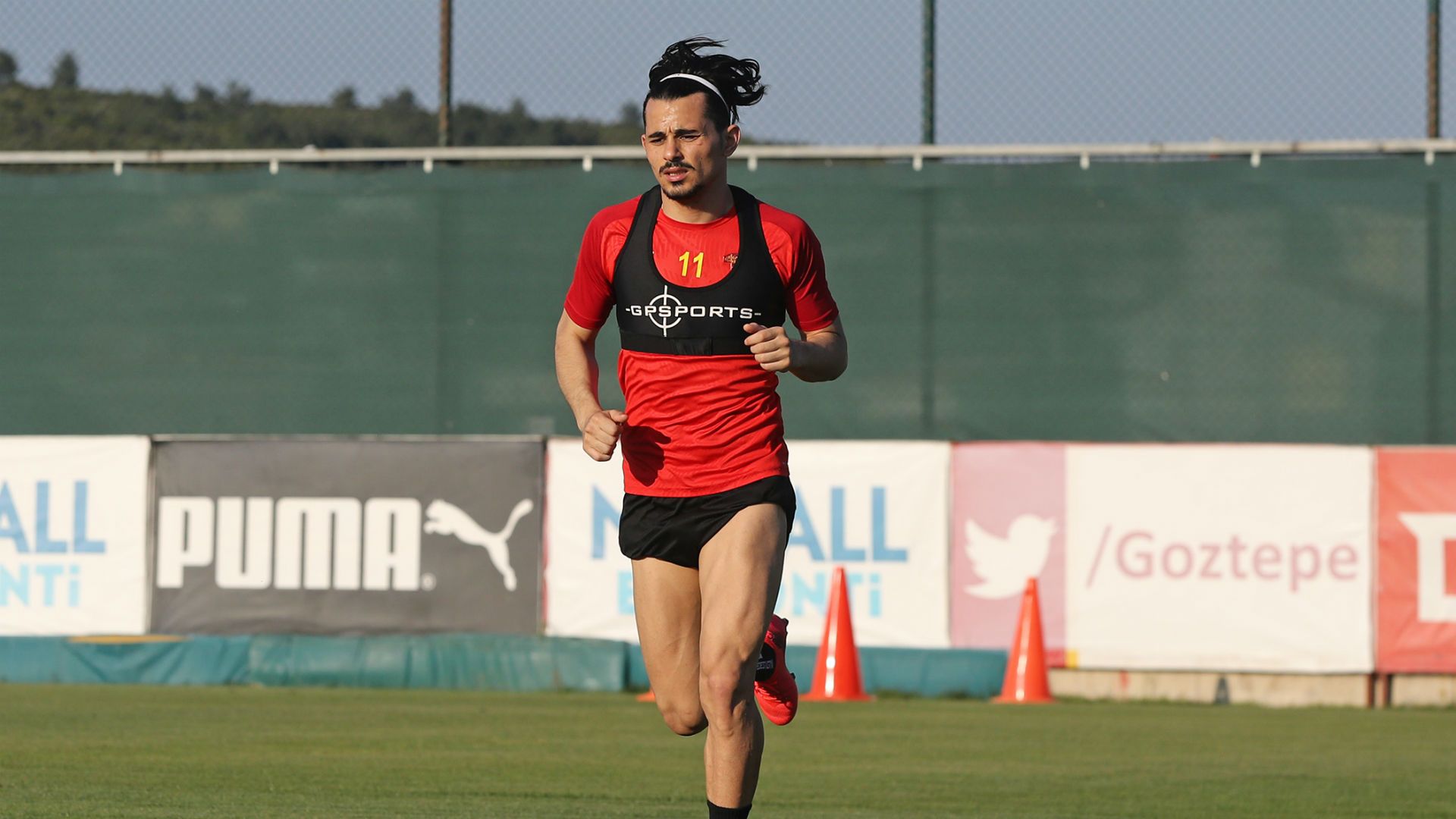 Goztepe Training 04272020