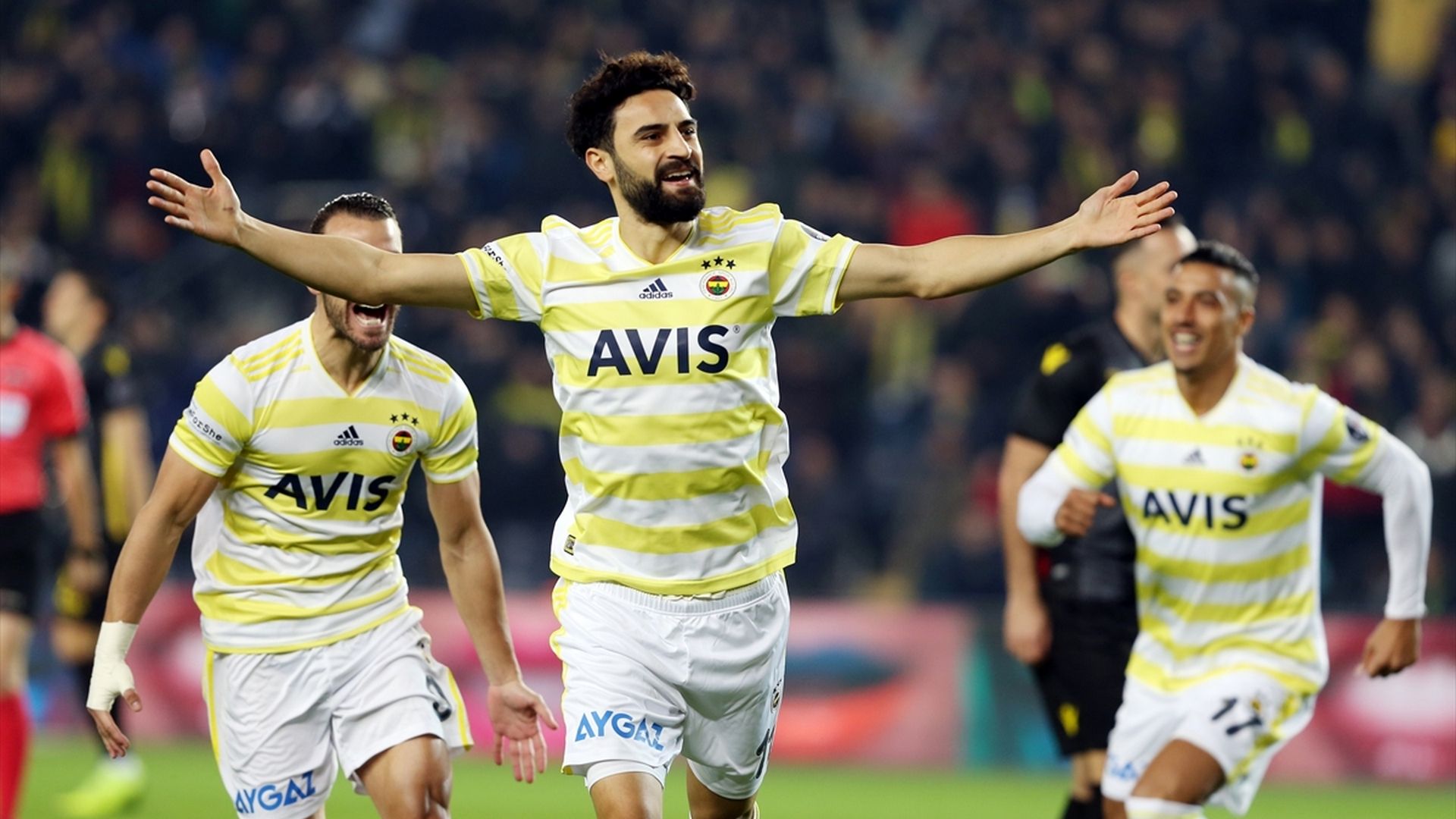 Mehmet Ekici Fenerbahce 1282019