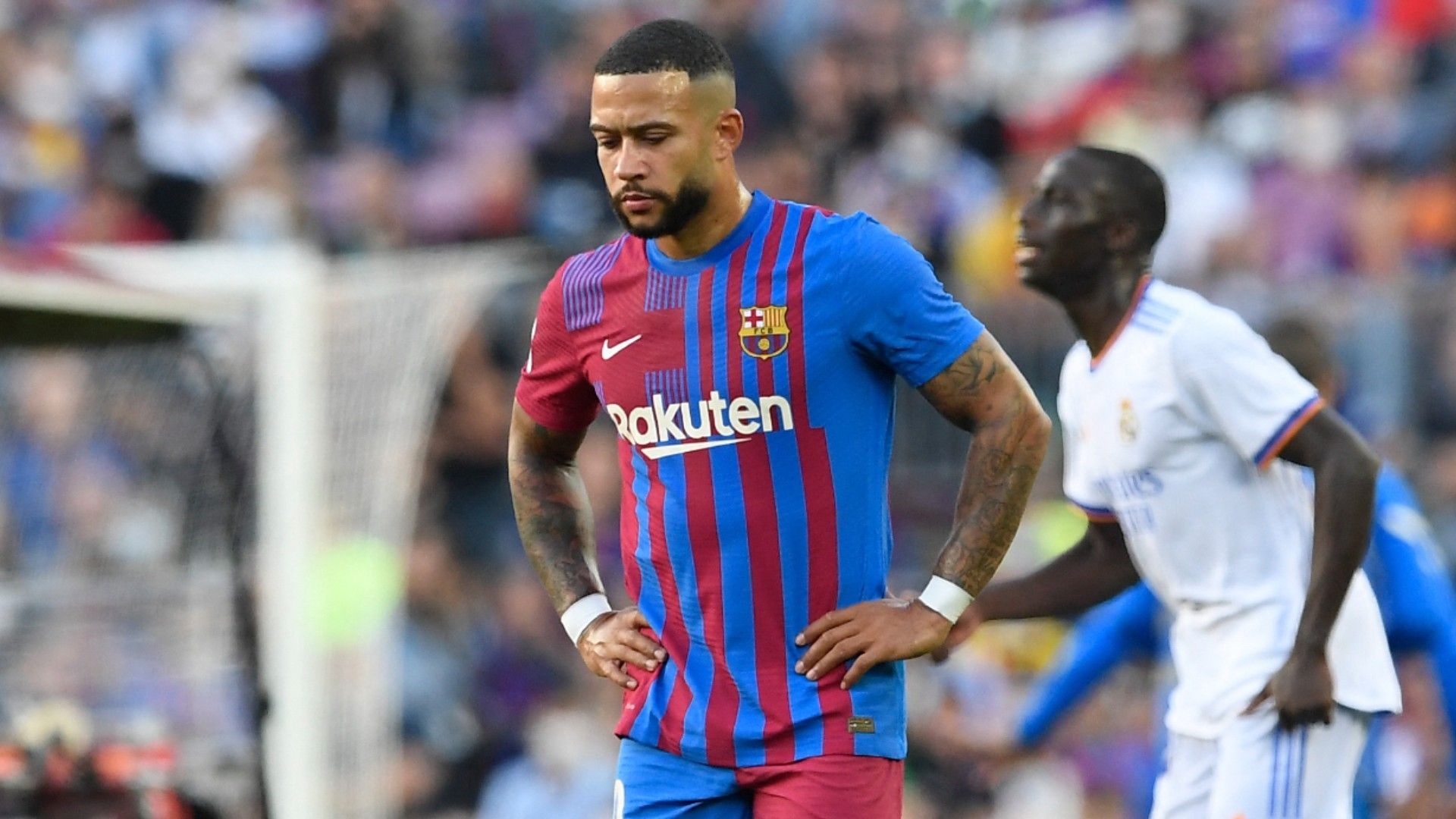 Memphis Depay Barcelona 2021-22