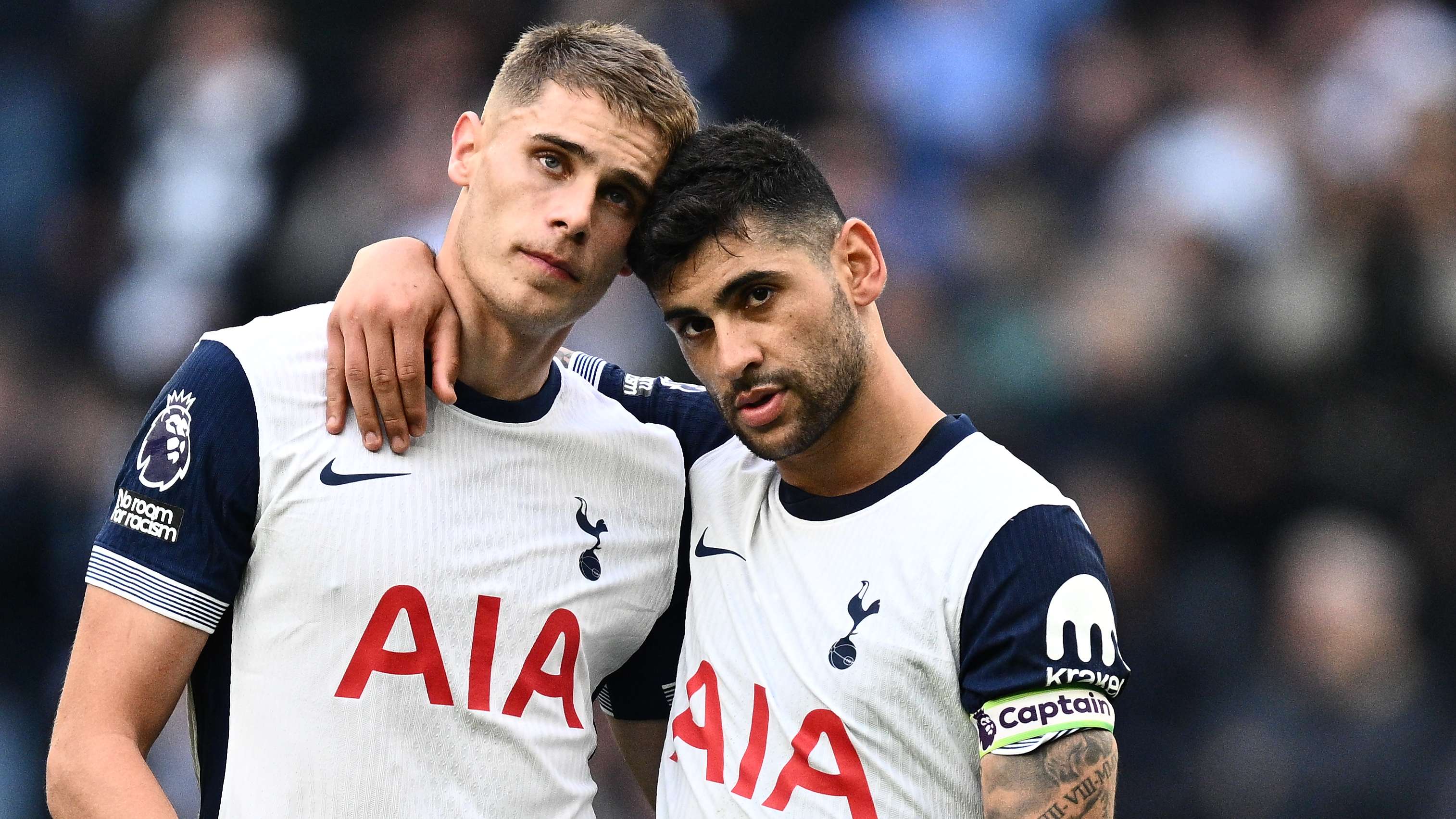 Micky van de Ven Cristian Romero