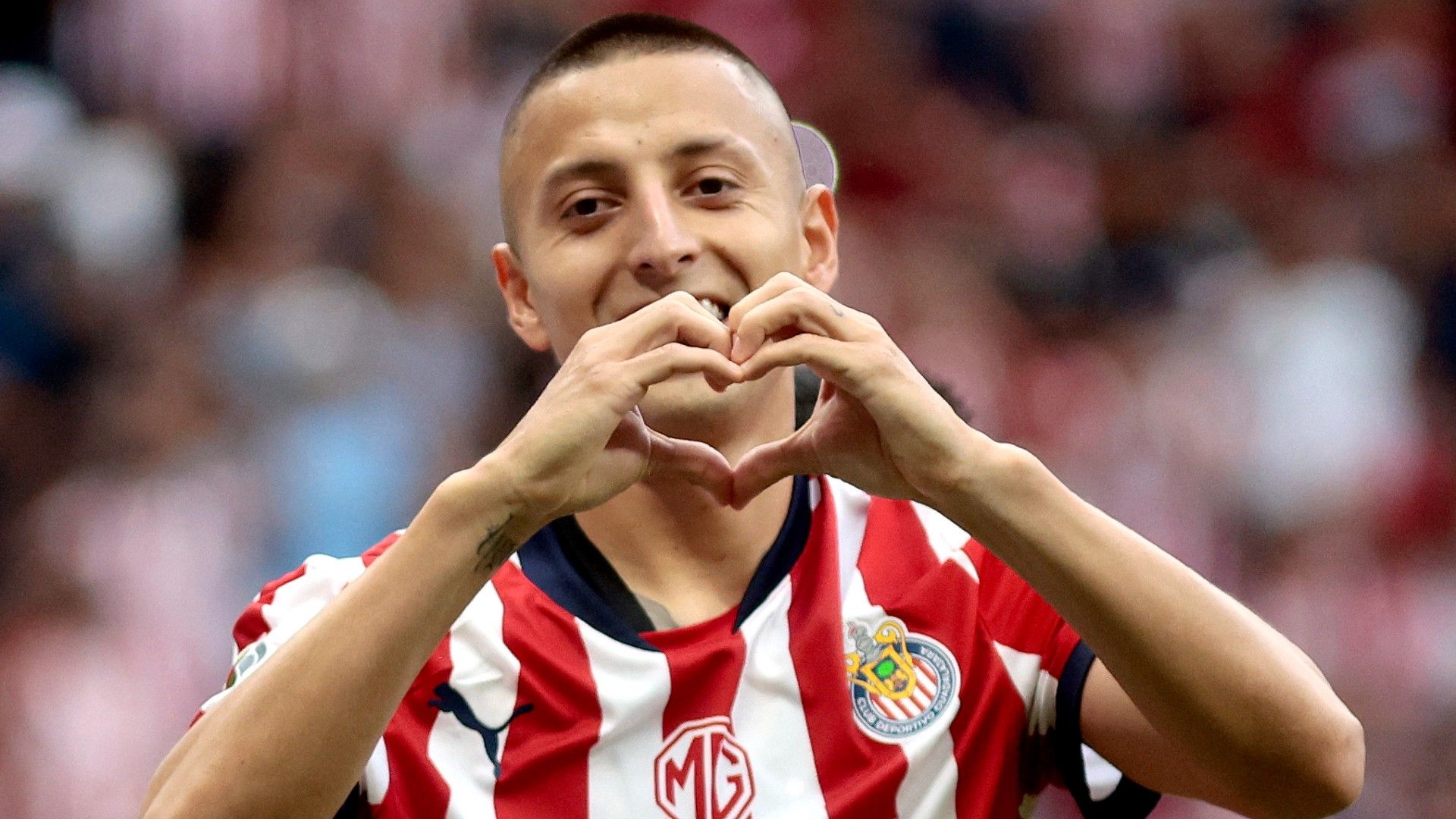 Roberto Alvarado Chivas Liga MX Apertura 2024