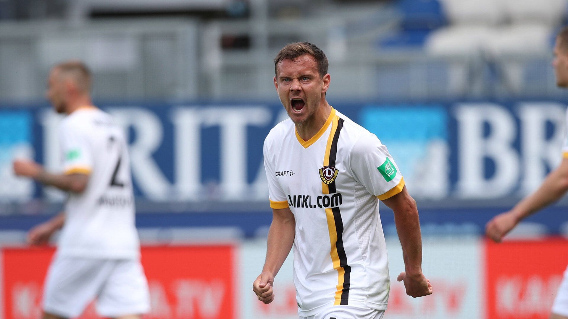 ONLY GERMANY Chris Löwe Dynamo Dresden 2. Bundesliga 06062020