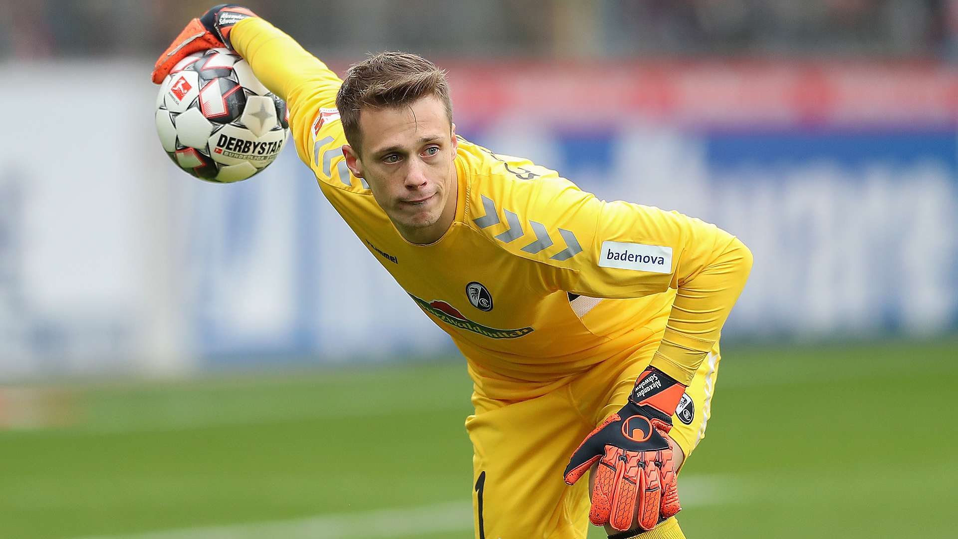 Alexander Schwolow SC Freiburg