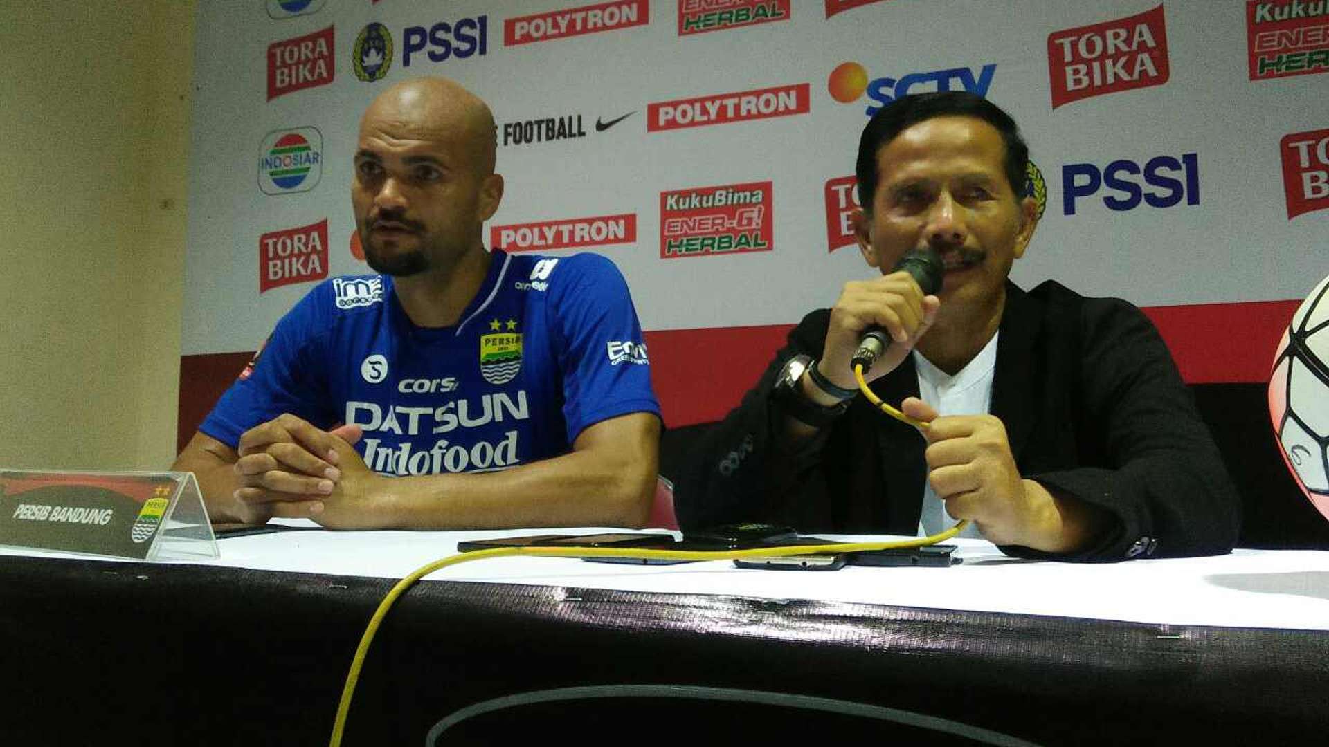 Sergio van Dijk & Djadjang Nurjaman - Persib Bandung