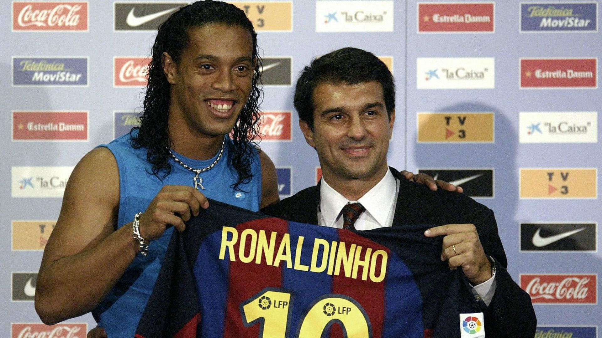 Ronaldinho Joan Laporta FC Barcelona