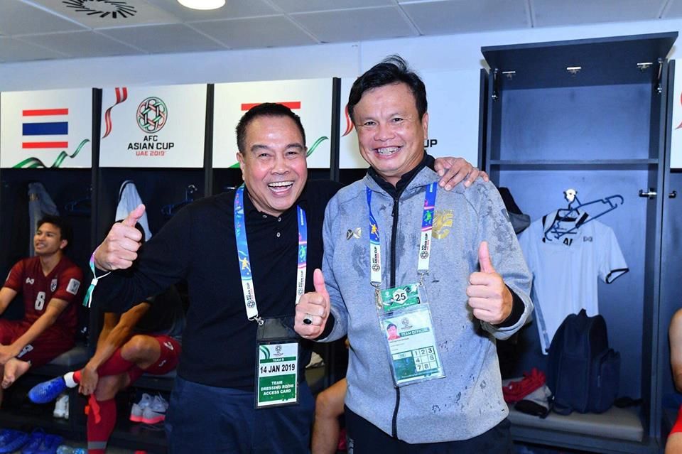 พล.ต.อ.ดร. สมยศ พุ่มพันธุ์ม่วง, ศิริศักดิ์ ยอดญาติไทย