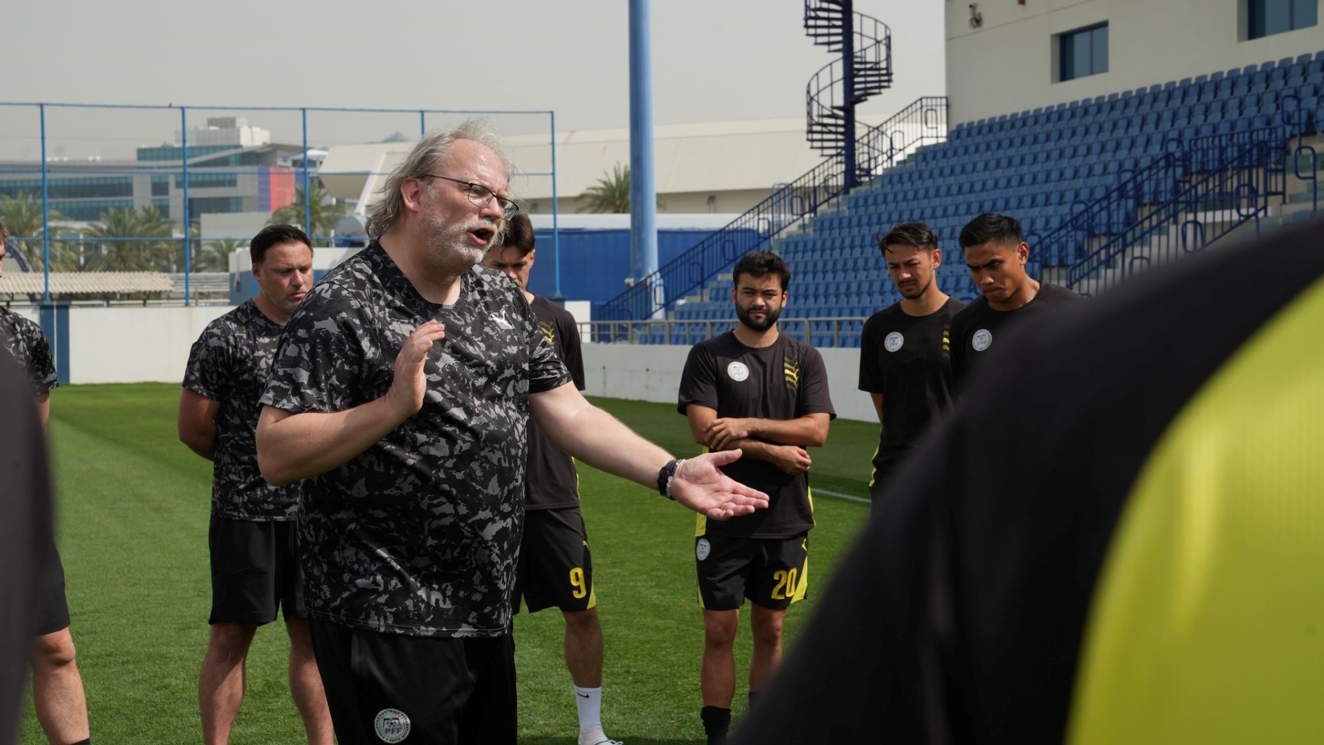 Tom Saintfiet Pelatih FIlipina