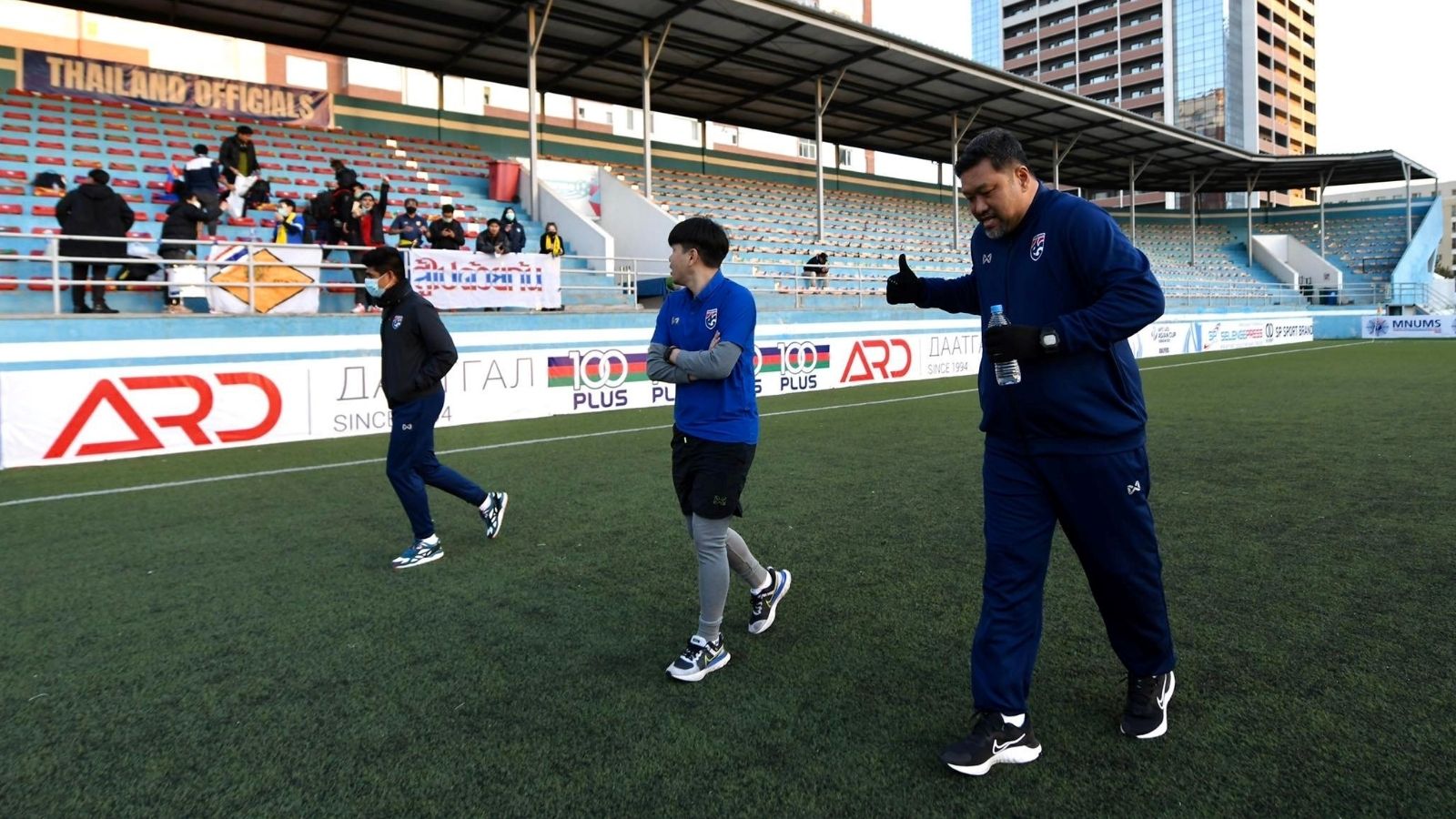 วรวุธ ศรีมะฆะ