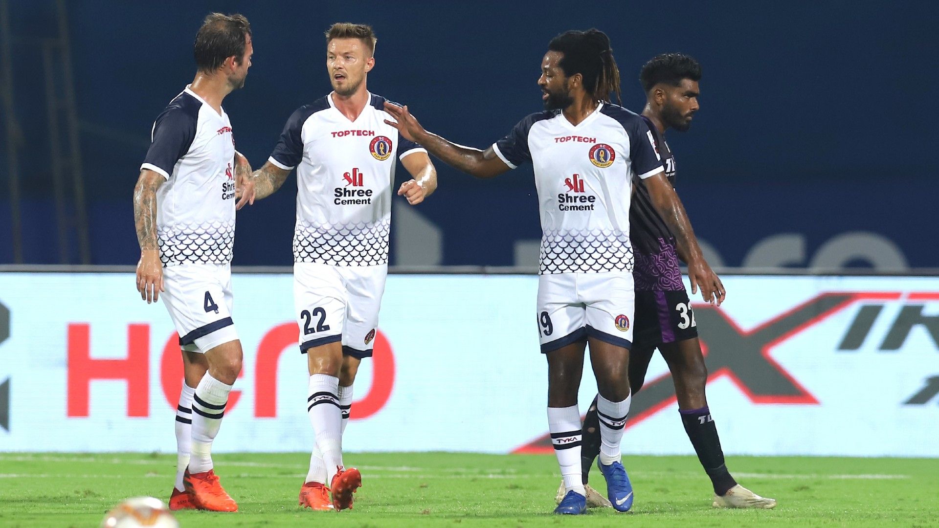 Danny Fox, Anthony Pilkington, Jacques Maghoma Odisha vs East Bengal