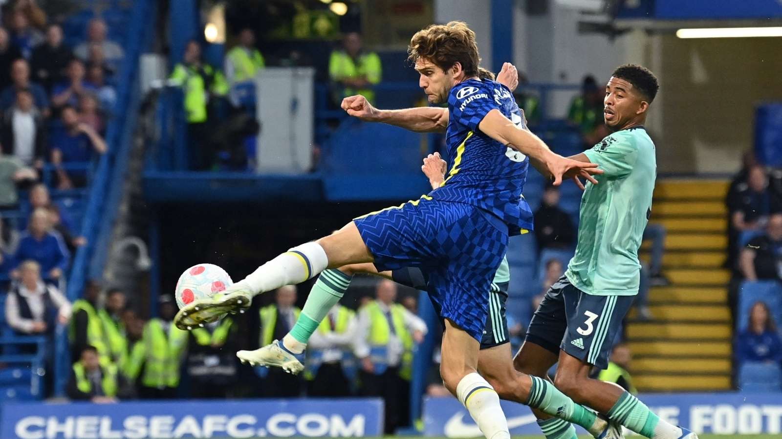 Marcos Alonso Chelsea Leicester City