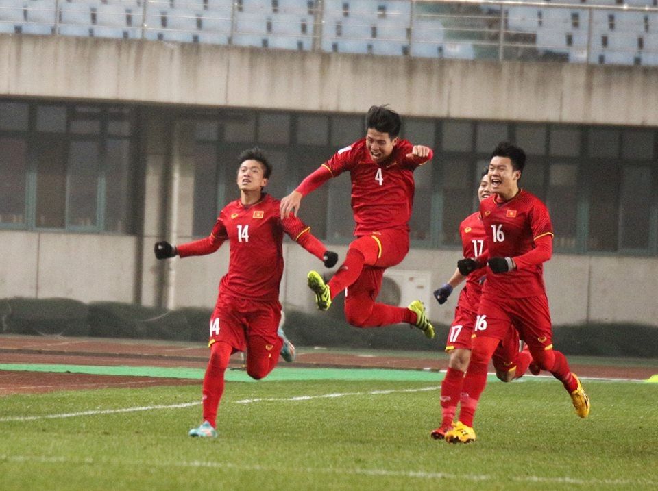 Tiến Dũng vs Iraq