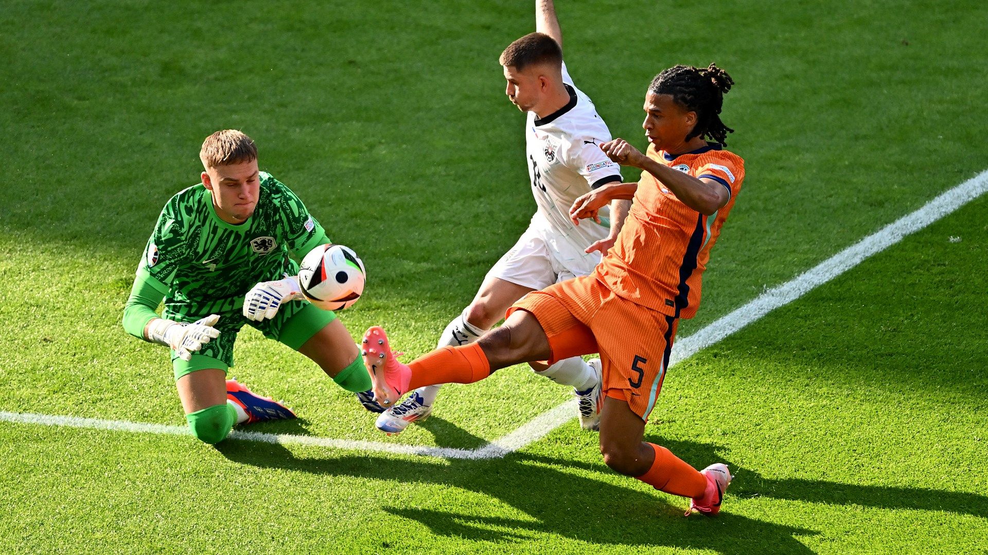 Nathan Ake Netherlands 2024