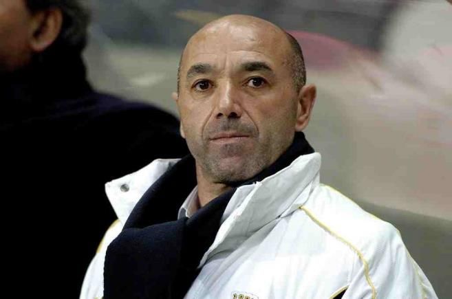 مدرب الشباب البرتغالي باتشيكو