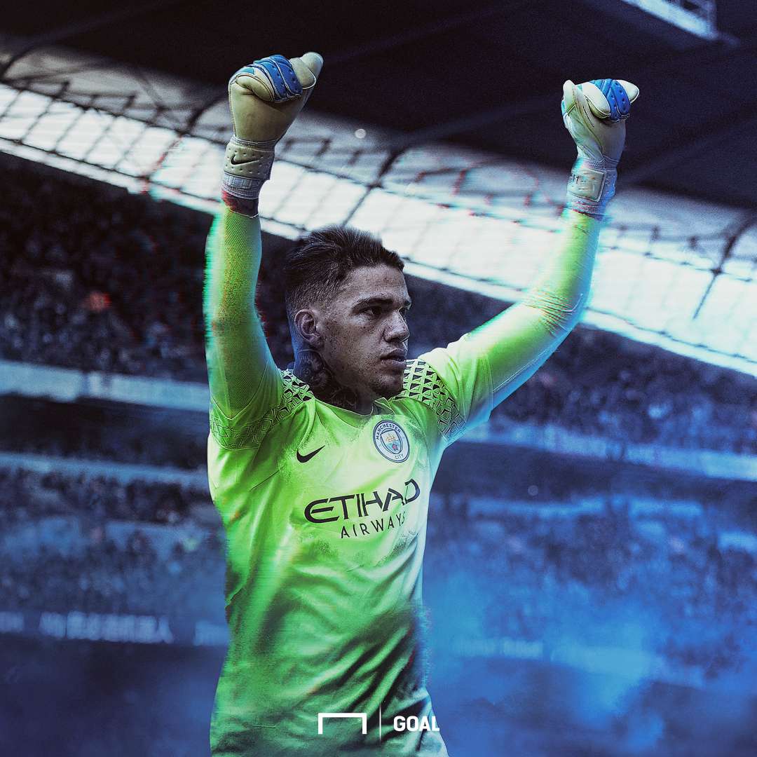 Ederson Manchester City GFX SQUARE