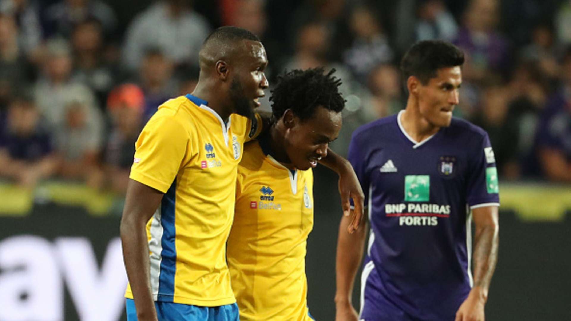Youssoufou Niakate and Percy Tau of Union Saint-Gilloise celebrate at Constant Vanden Stock Stadium on September 27, 2018