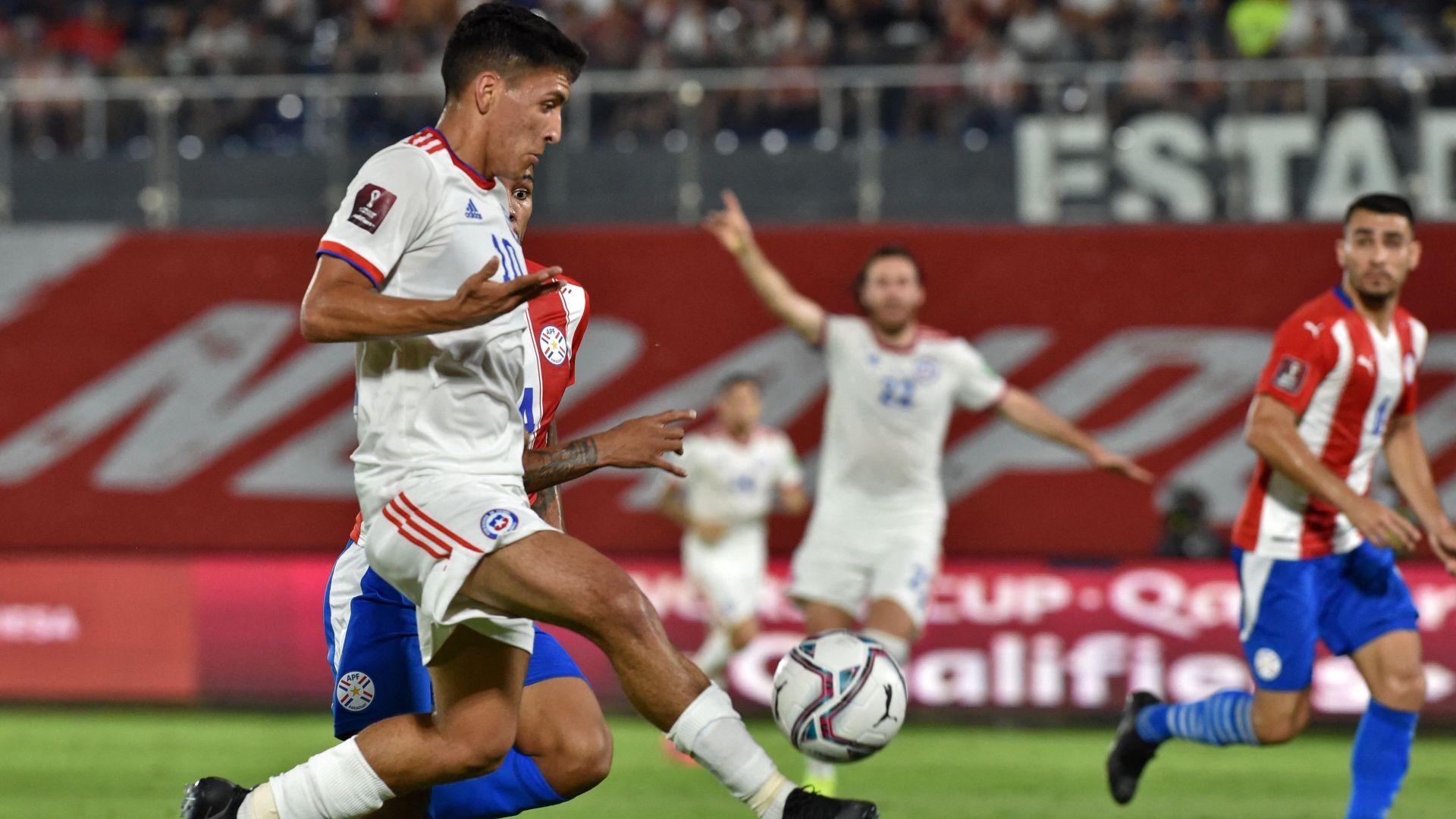 111121 Paraguay Chile Marcelino Núñez