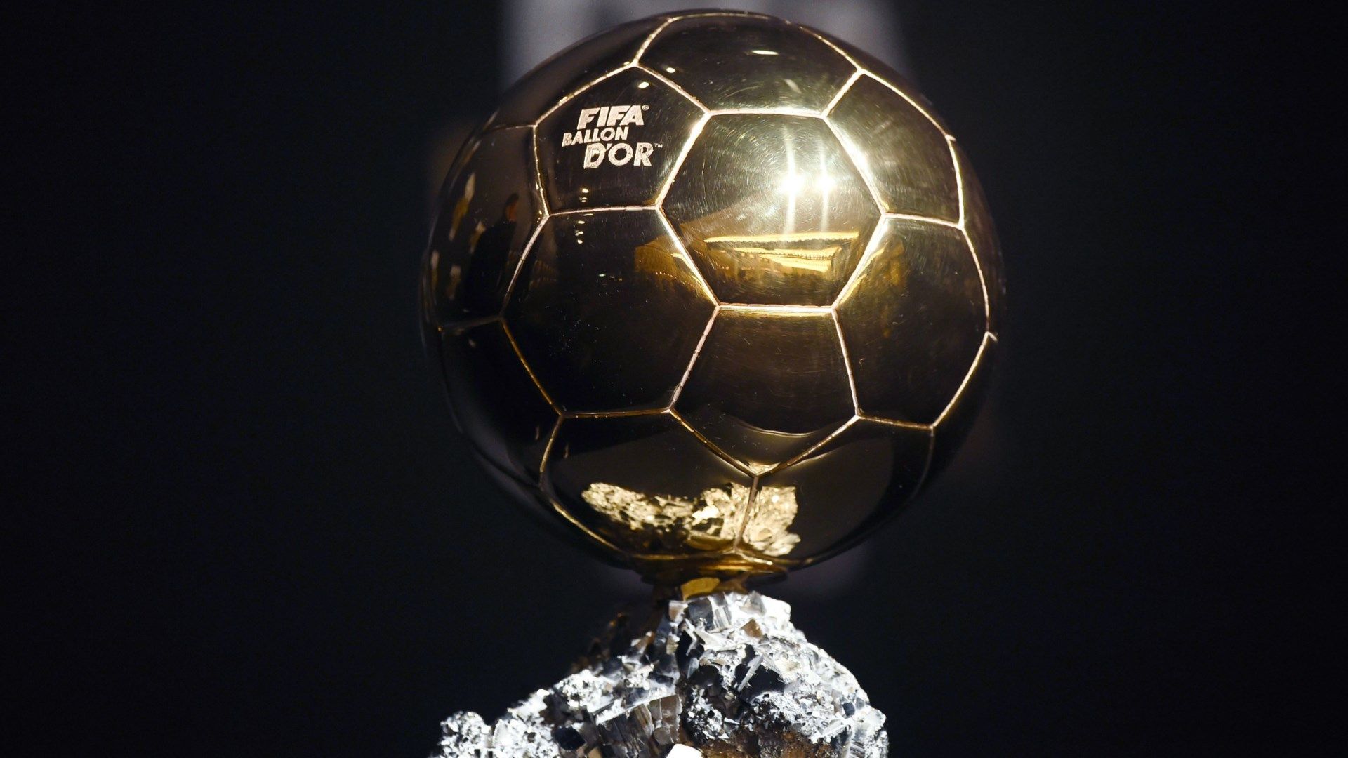 Ballon d'Or trophy