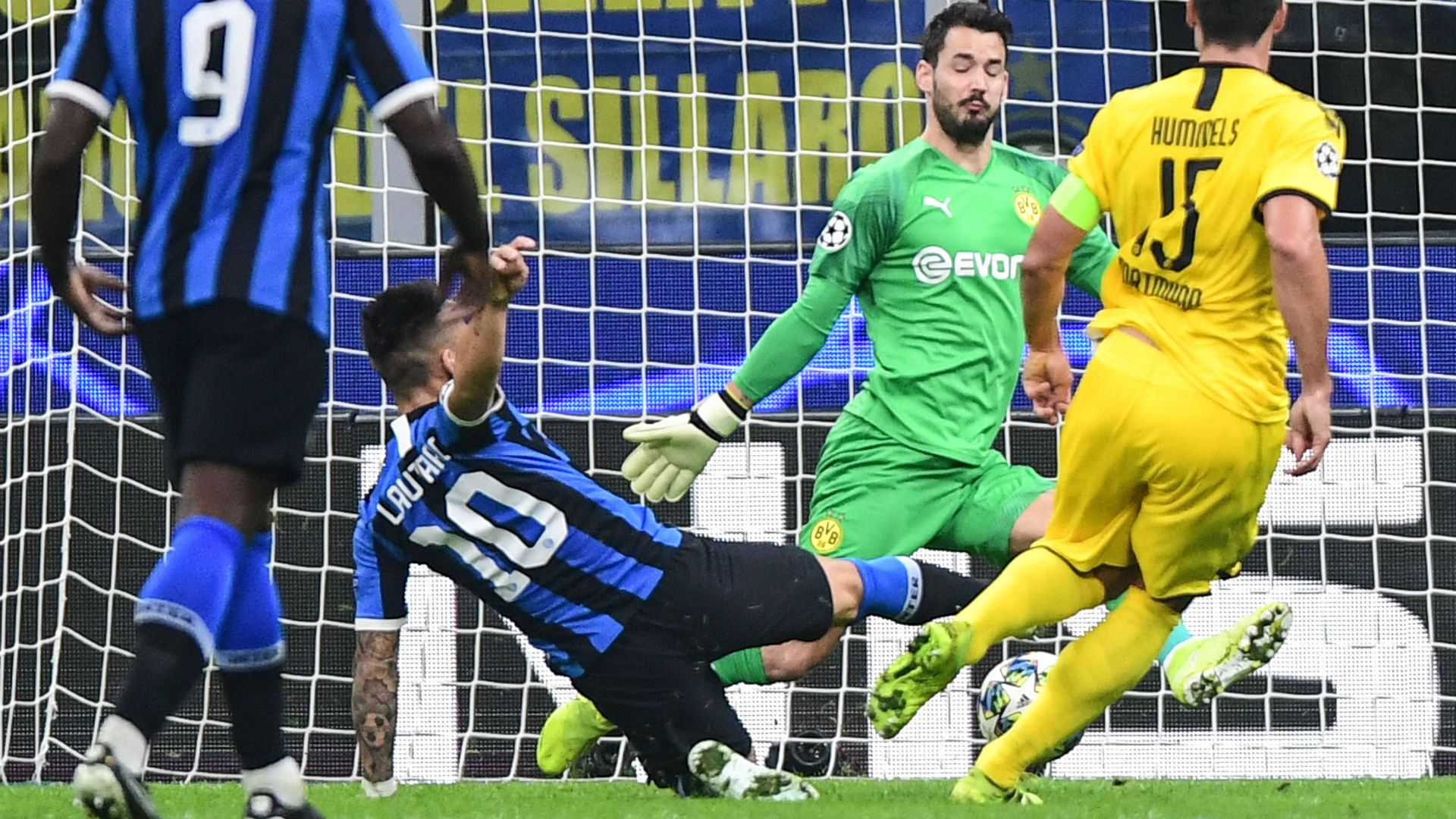 Lautaro Martinez Inter Borussia Dortmund Champions League