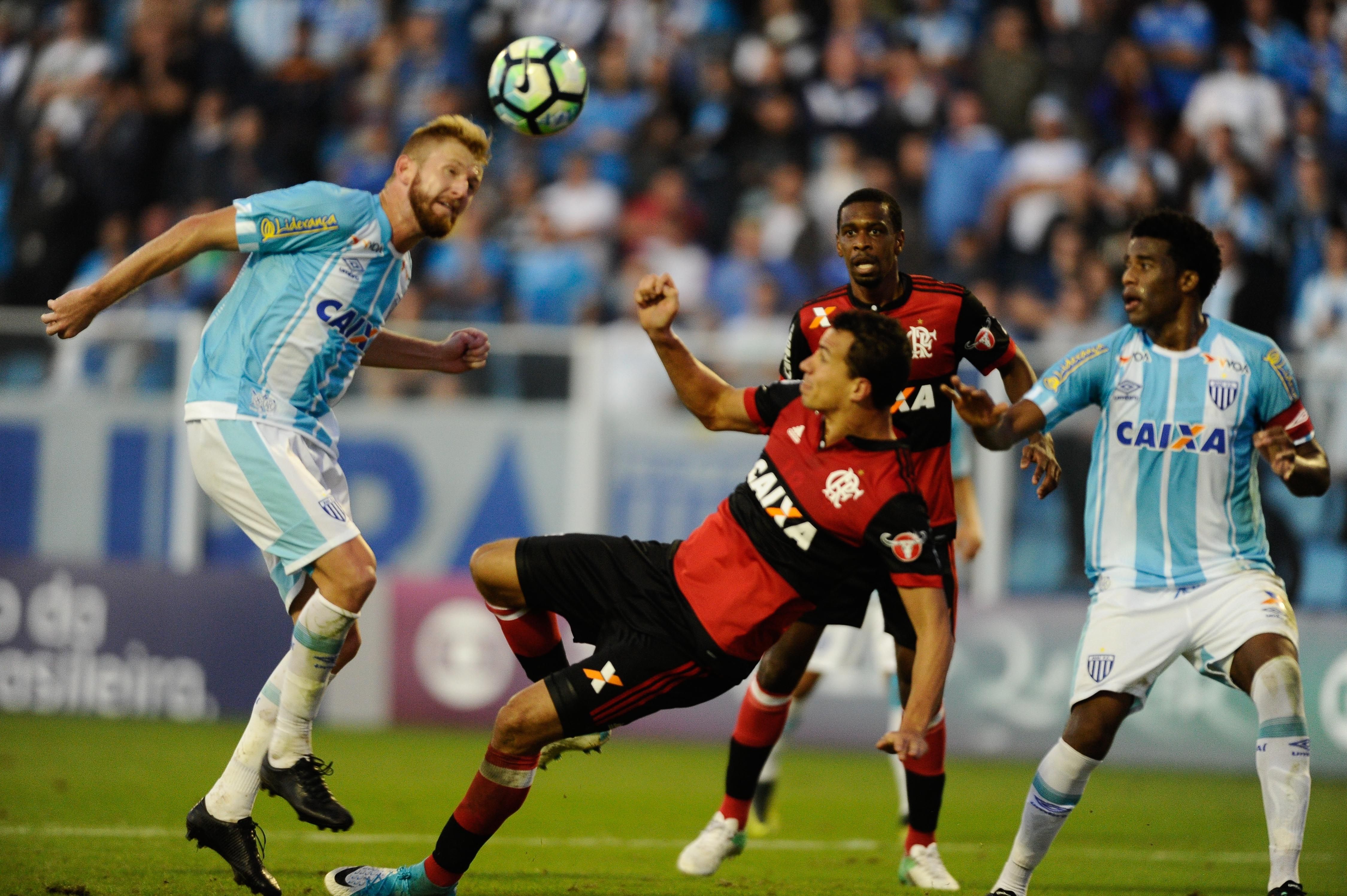 Leandro Damião Avai vs Flamengo 110617