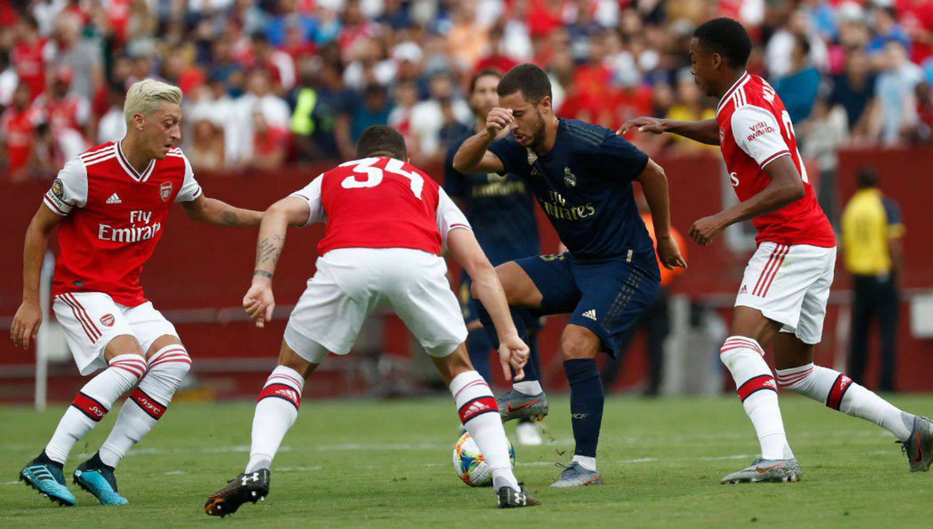 230719 Real Madrid Arsenal Eden Hazard Mesut Özil